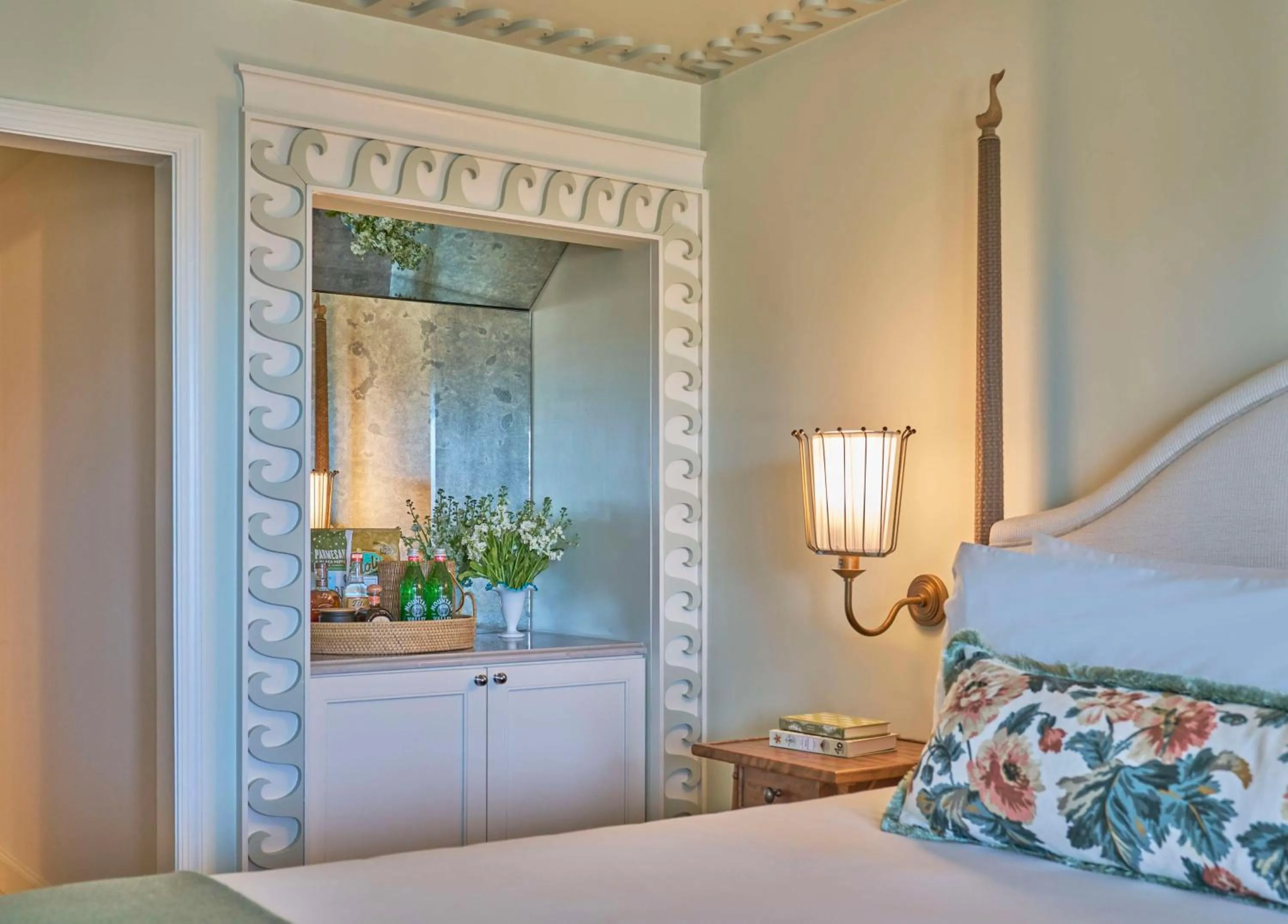 Bedroom, Bed in The Sanderling