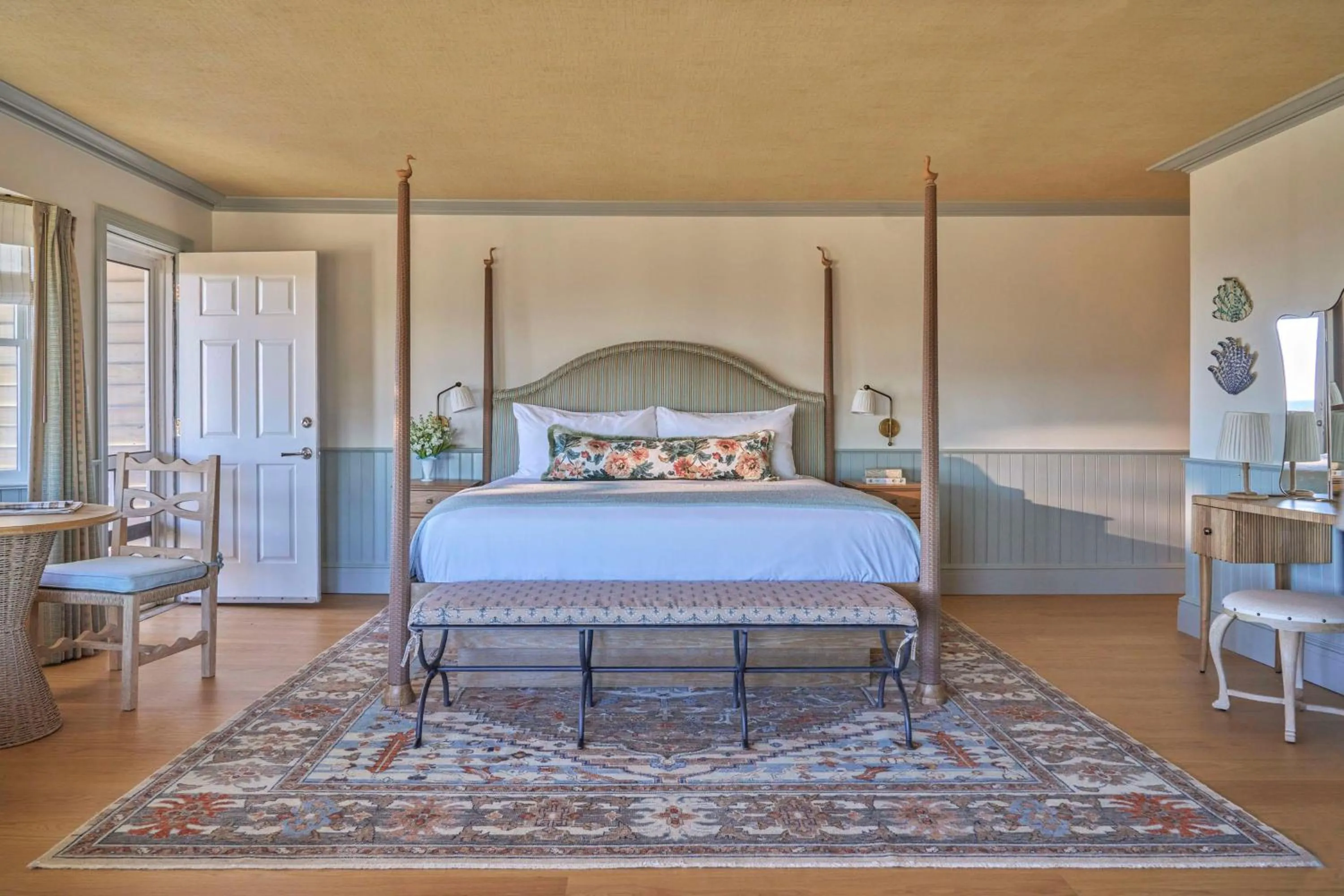 Bedroom, Bed in The Sanderling