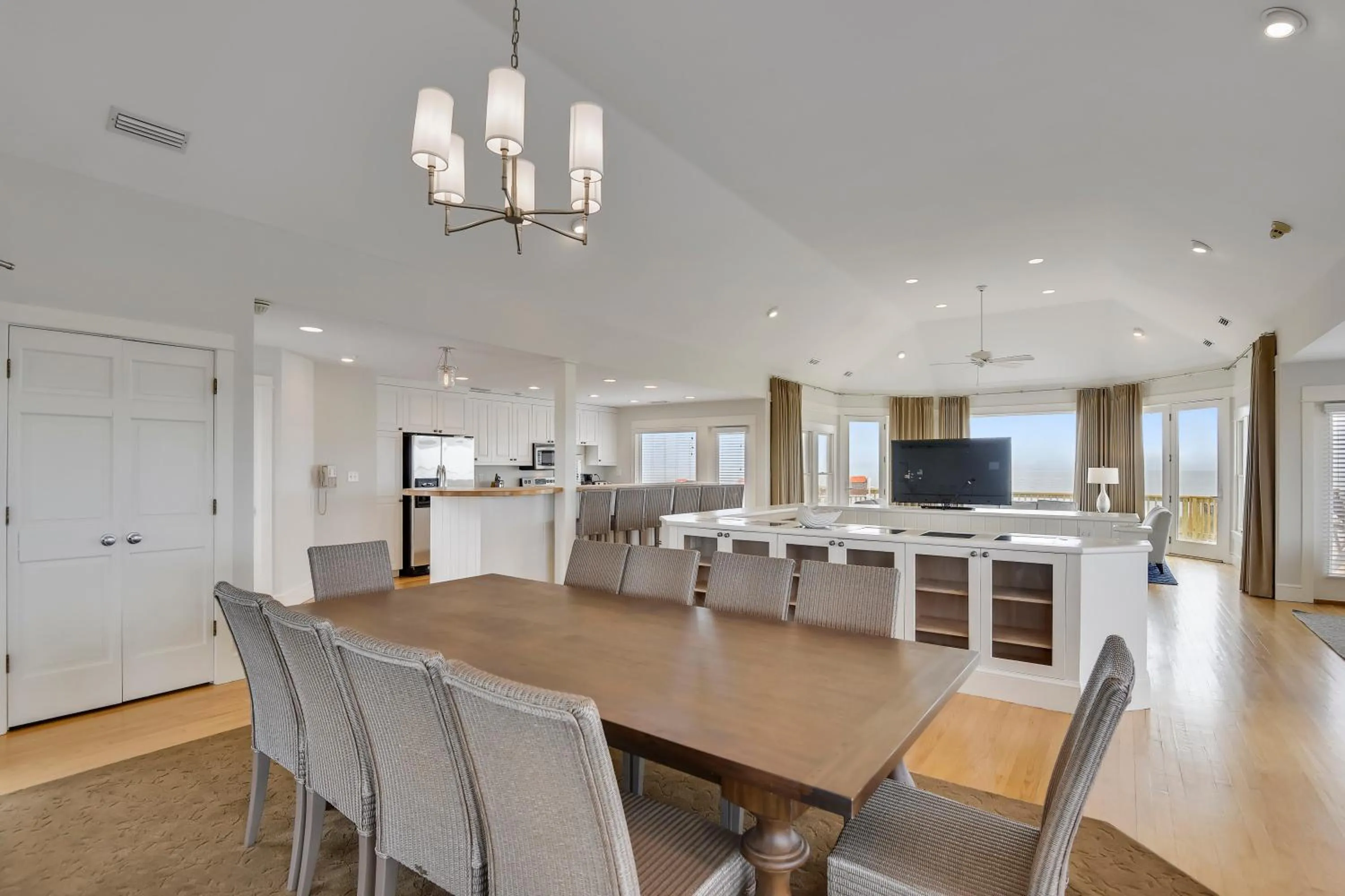 Seating area in The Sanderling