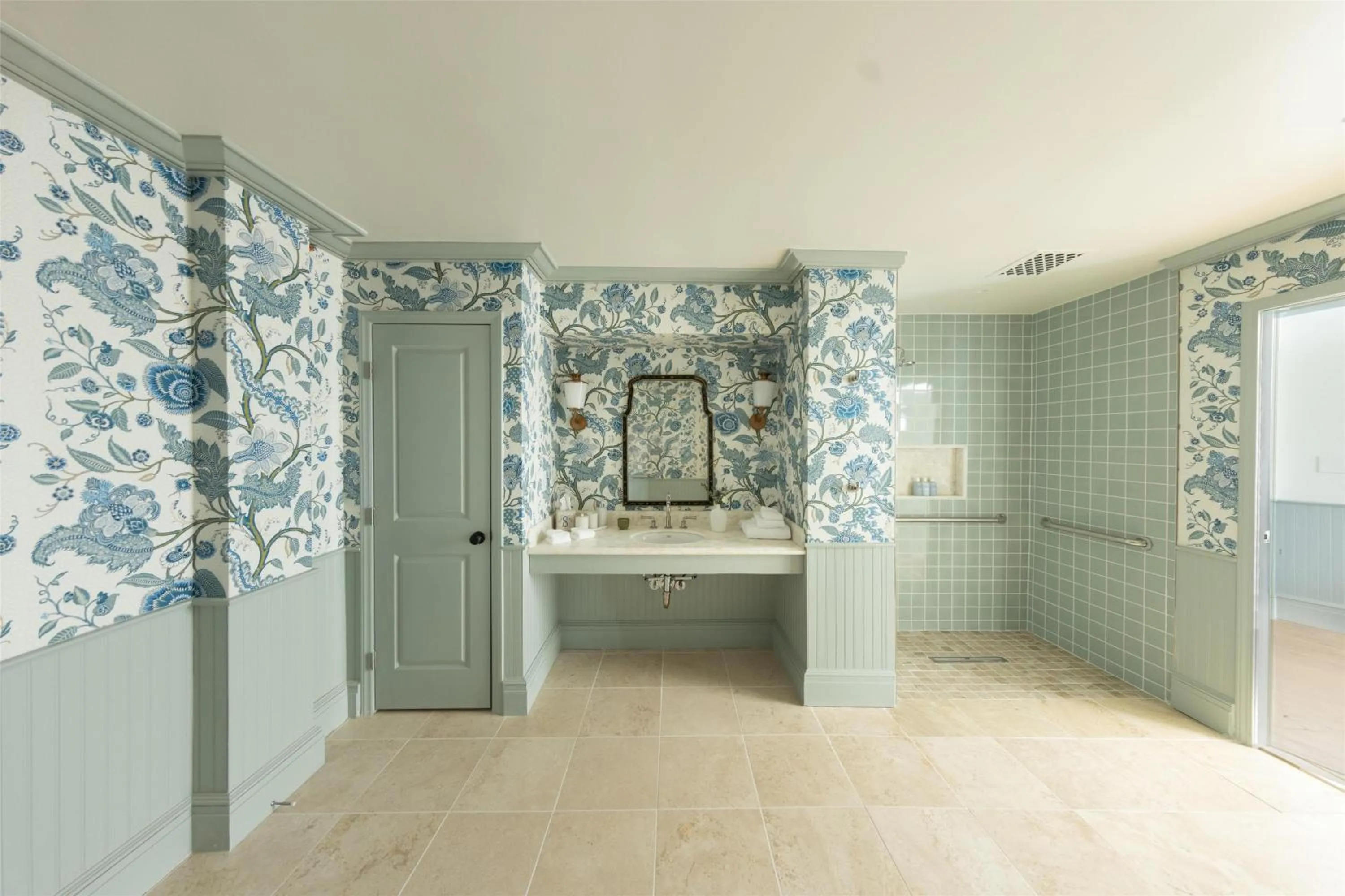 Bathroom in The Sanderling