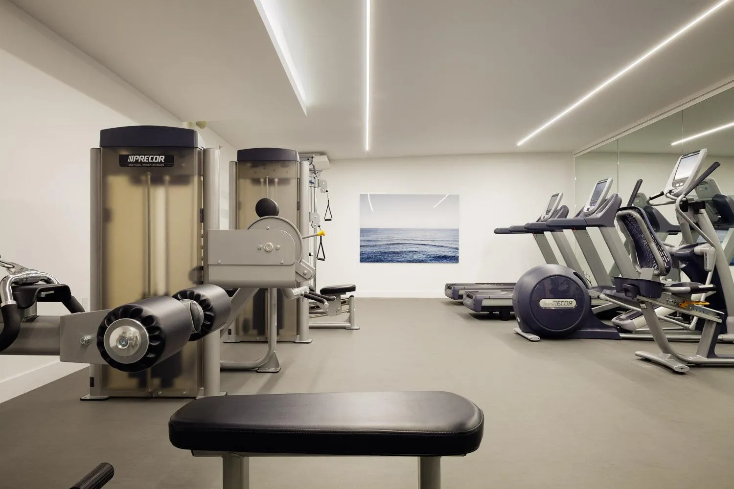 Fitness centre/facilities in AKA Beverly Hills