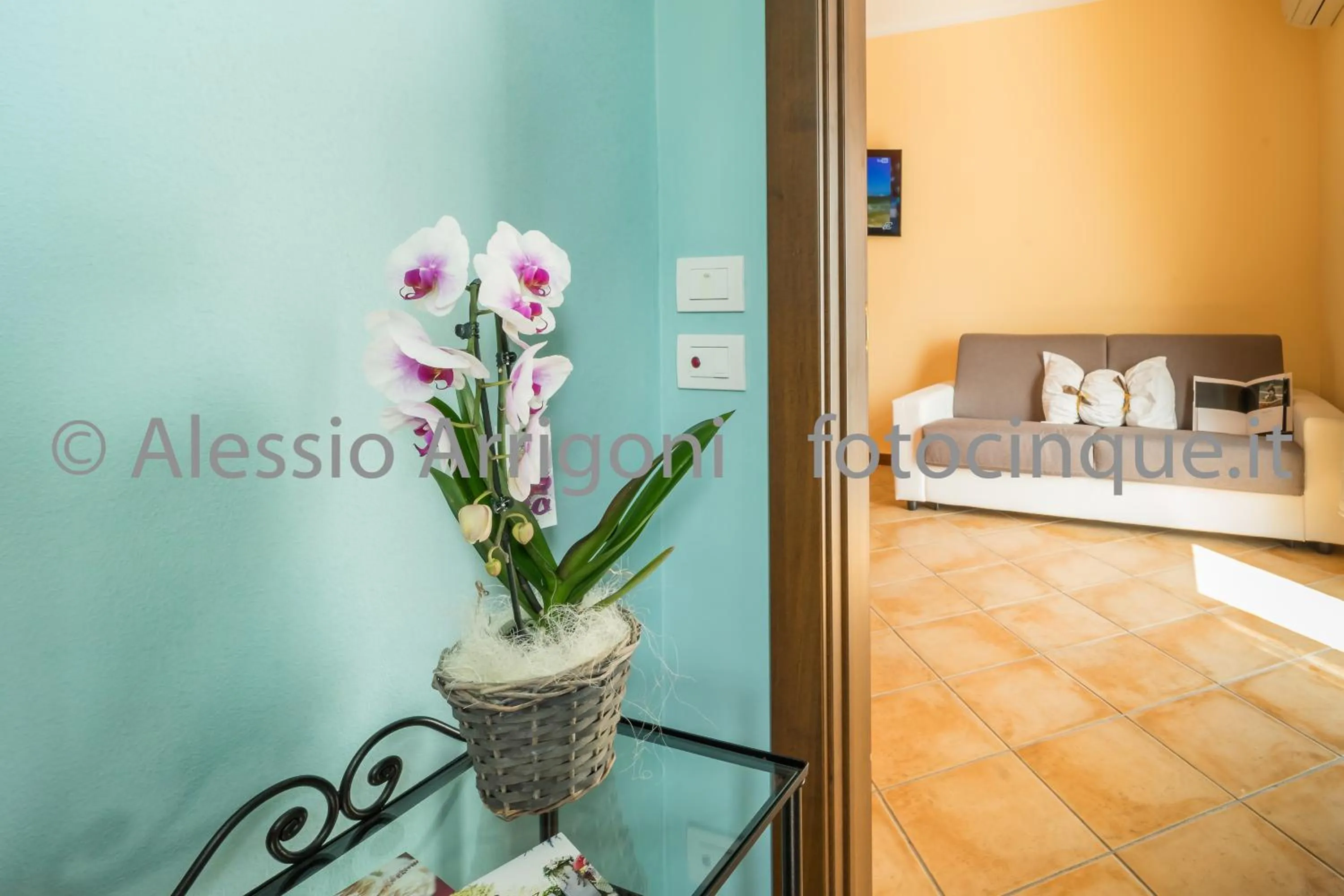 Decorative detail, Bed in BlueLake Inn