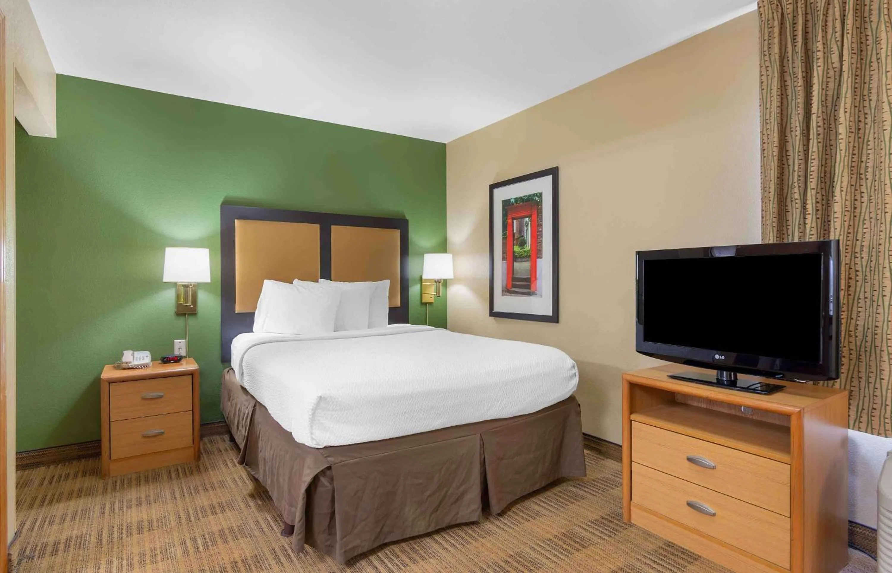 Bedroom, Bed in Extended Stay America Select Suites - Atlanta - Marietta - Wildwood