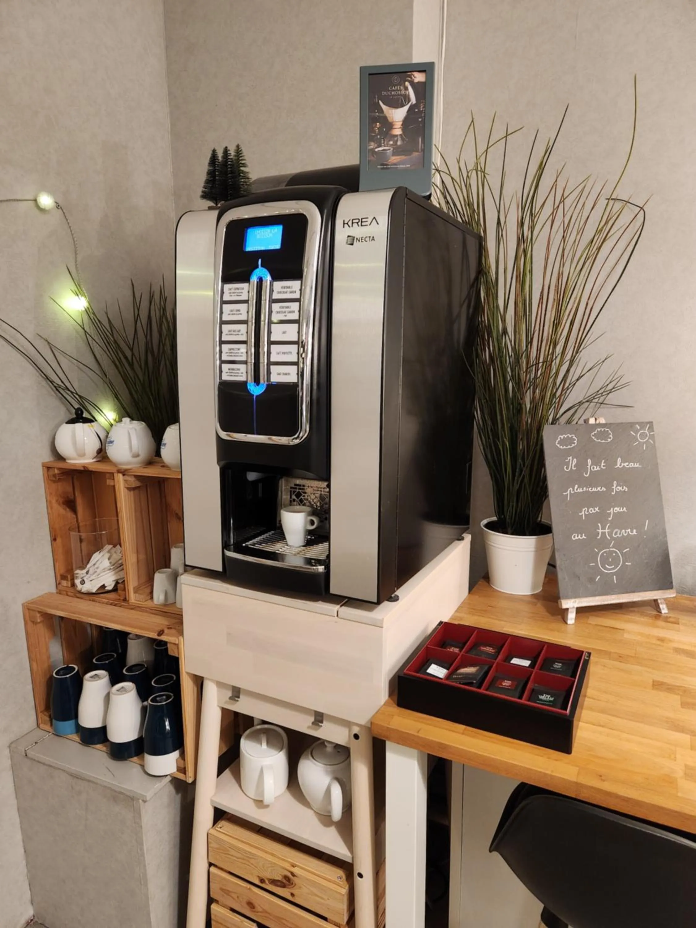 Breakfast in Hôtel Le Petit Vatel - Centre ville & Plage