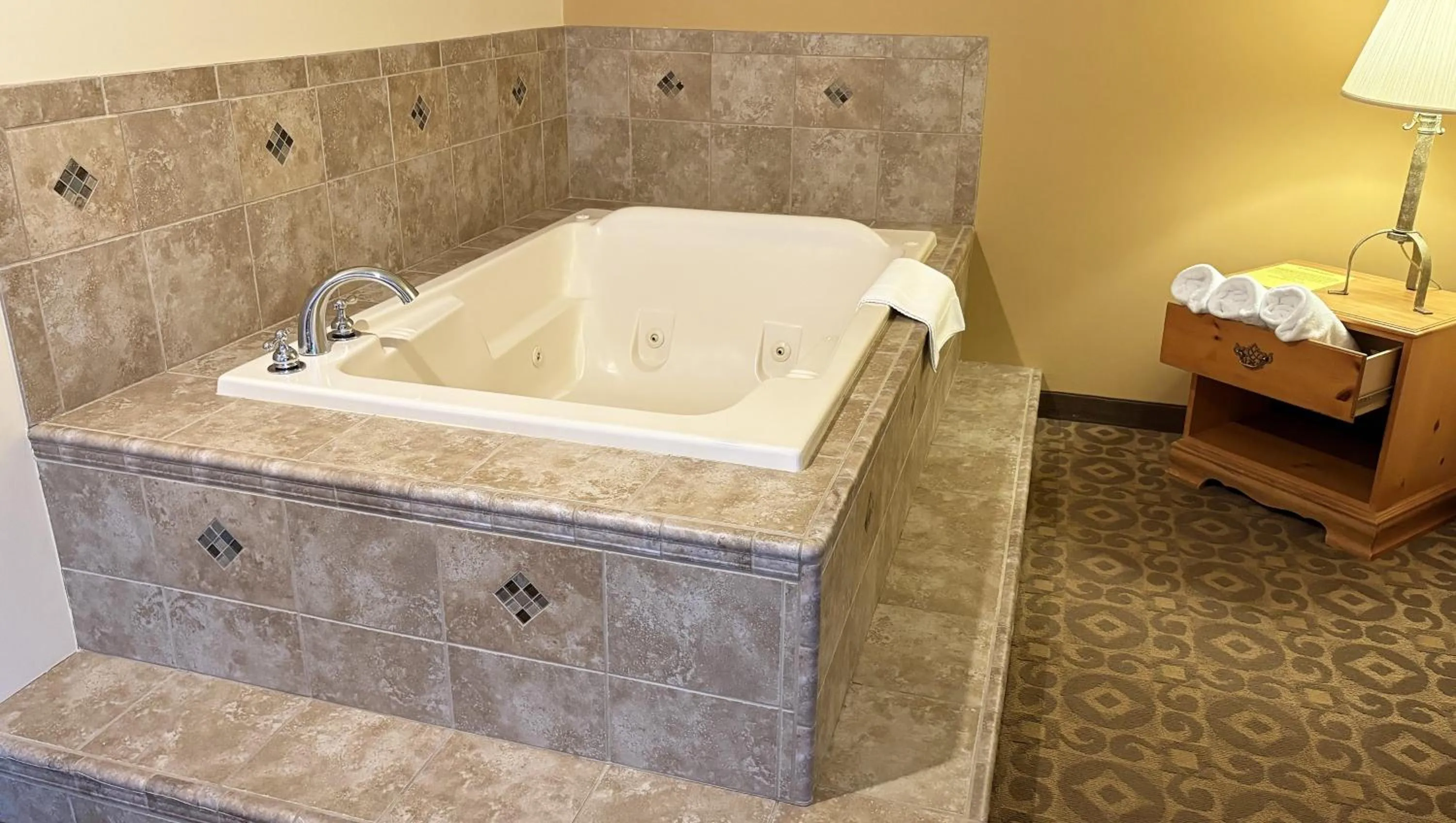 Photo of the whole room in Magnuson Grand Pioneer Inn and Suites