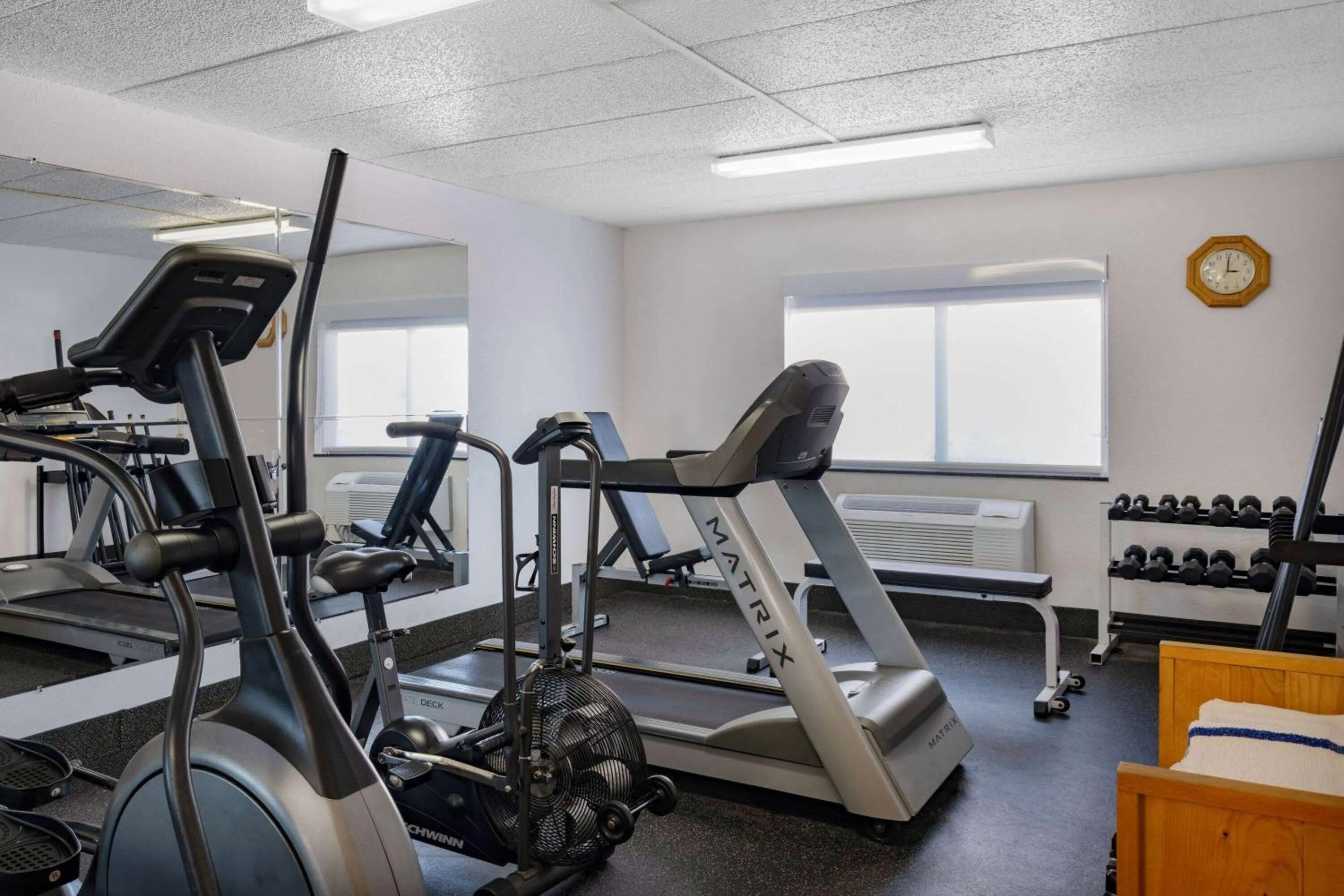 Fitness centre/facilities in AmericInn by Wyndham Aberdeen Event Center