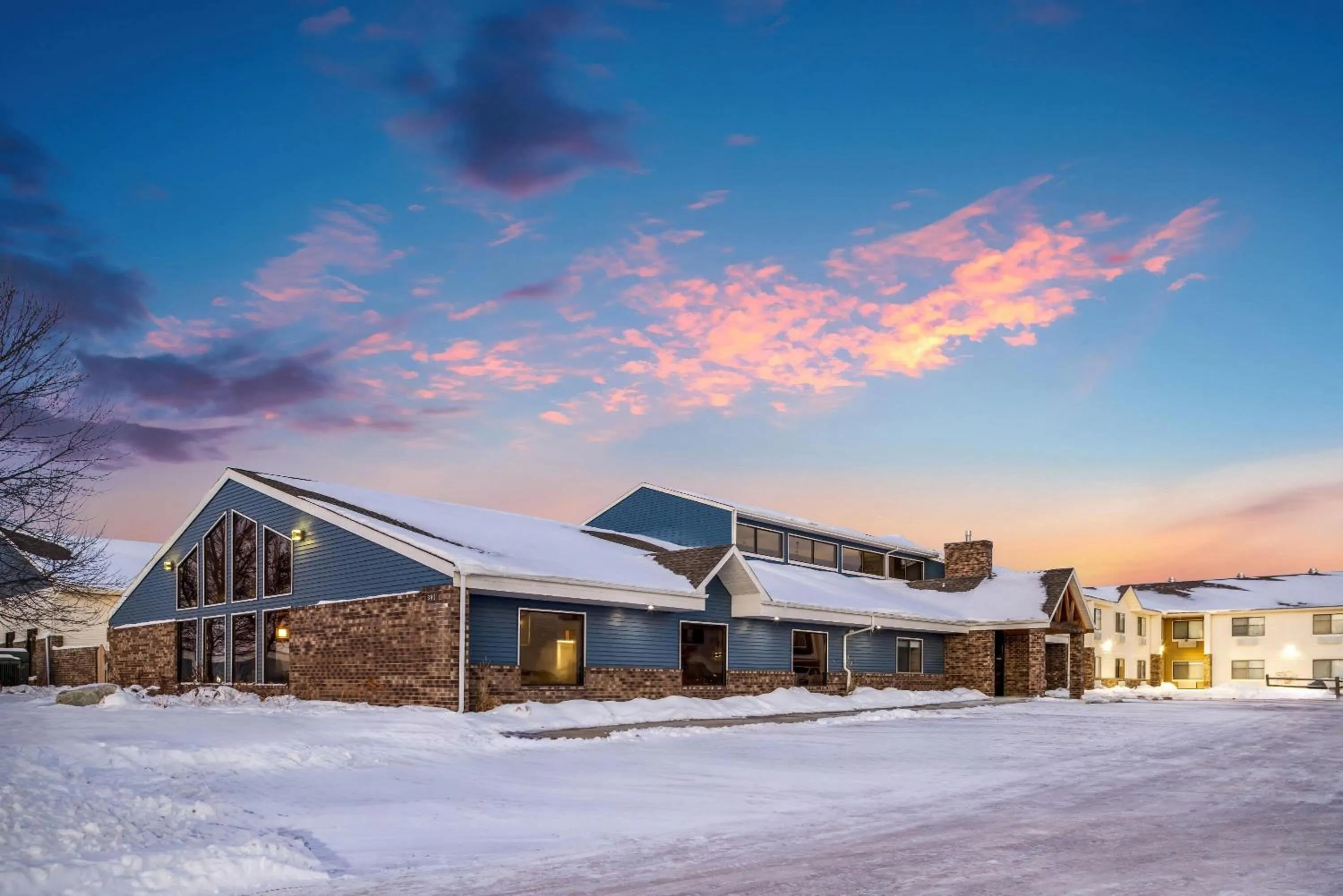 Property building in AmericInn by Wyndham Aberdeen Event Center