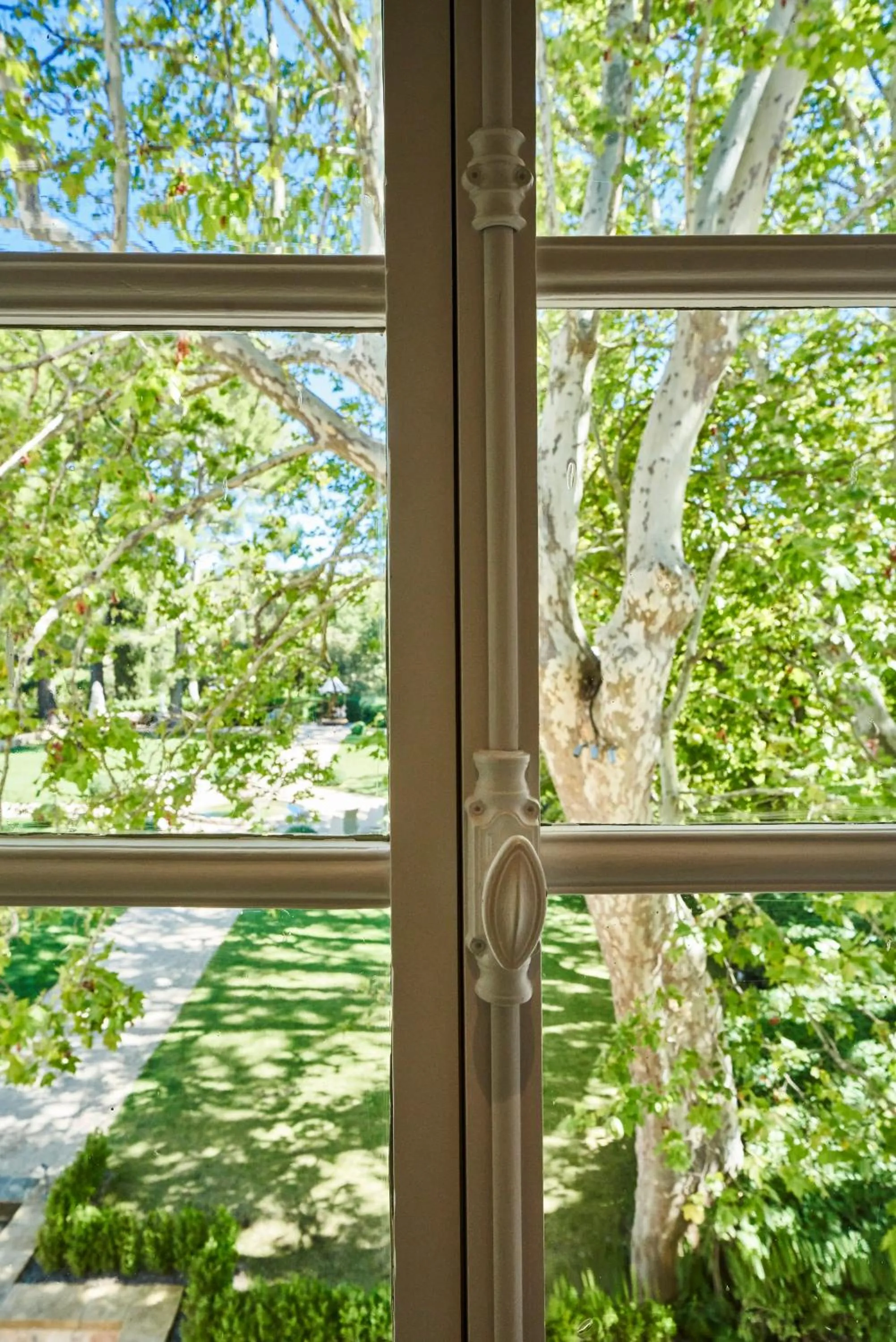 Spring in Château de la Gaude