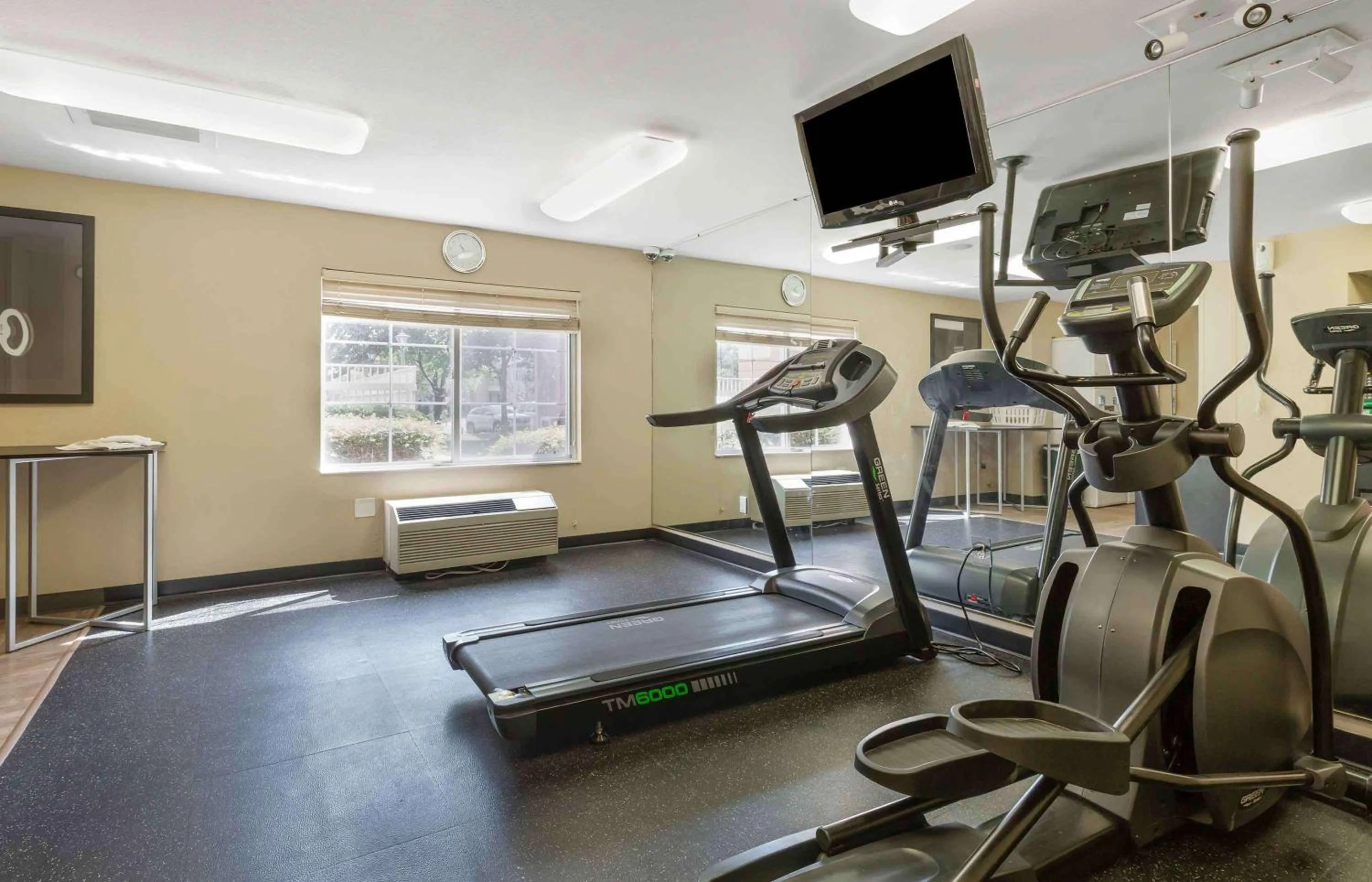 Fitness centre/facilities in Extended Stay America Suites - Washington, DC - Chantilly - Airport