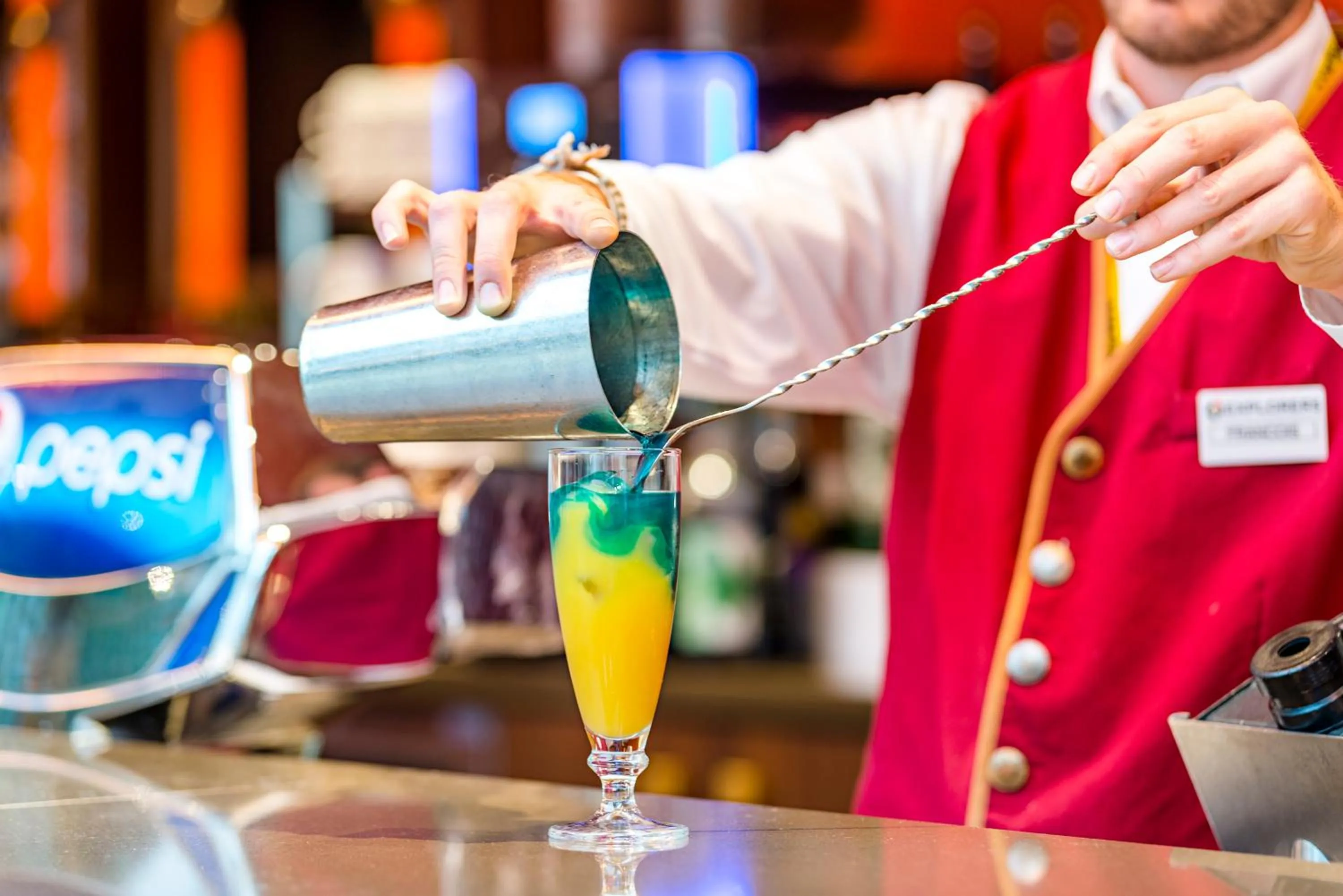 Alcoholic drinks in Explorers Hotel Marne-la-Vallée