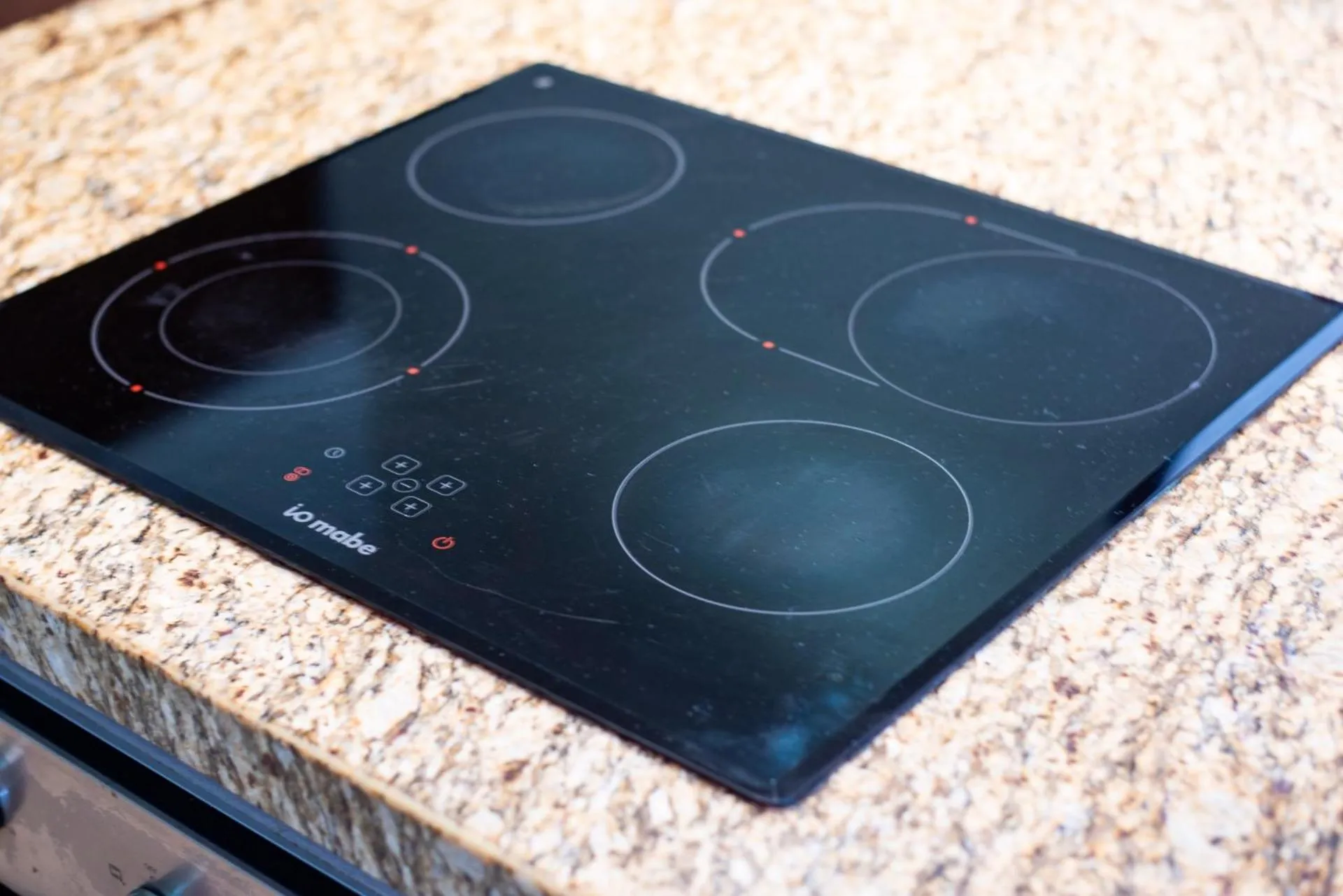 Kitchen or kitchenette in Luxurious Penthouse with Jungle View & Private Pool