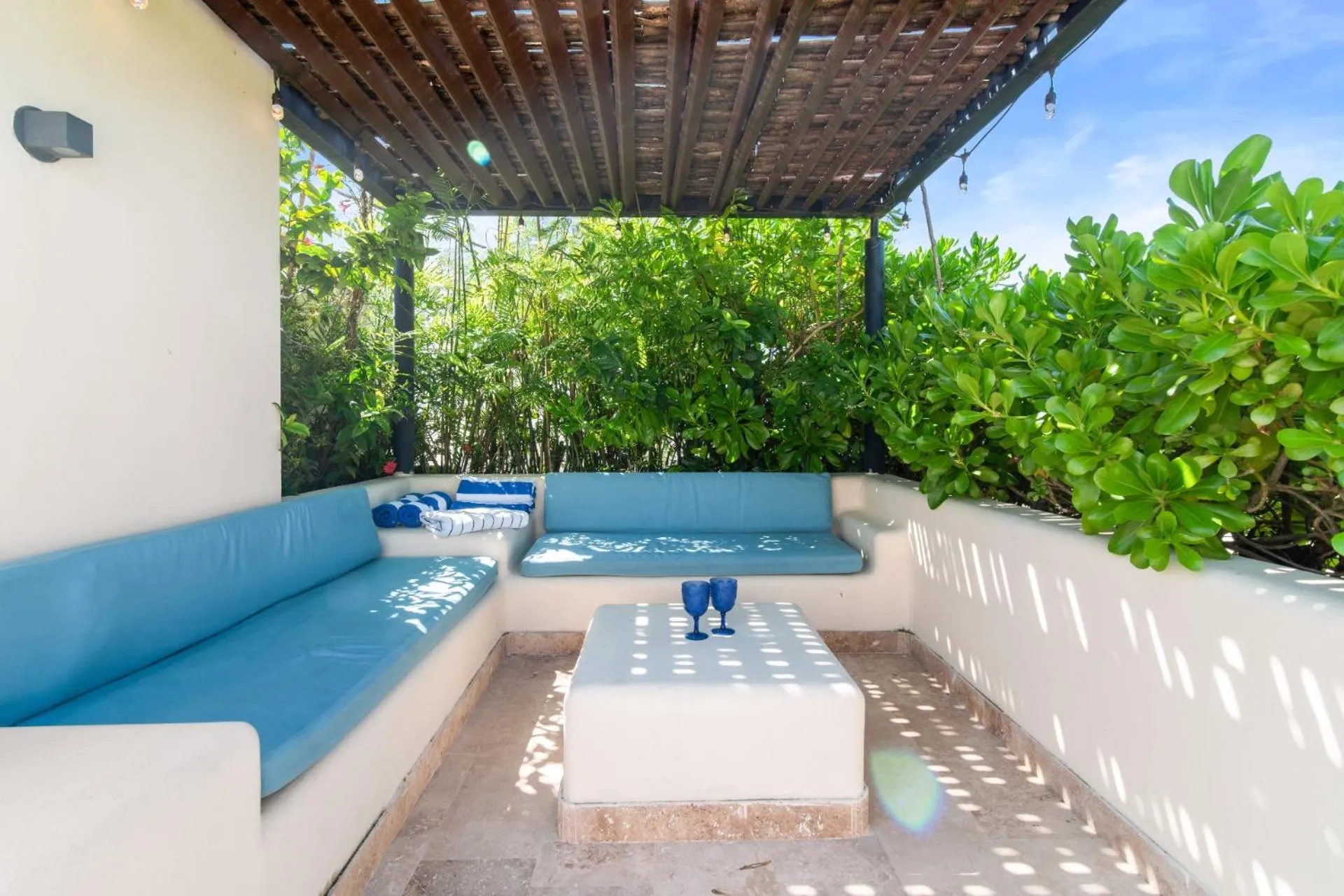 Balcony/Terrace in Luxurious Penthouse with Jungle View & Private Pool