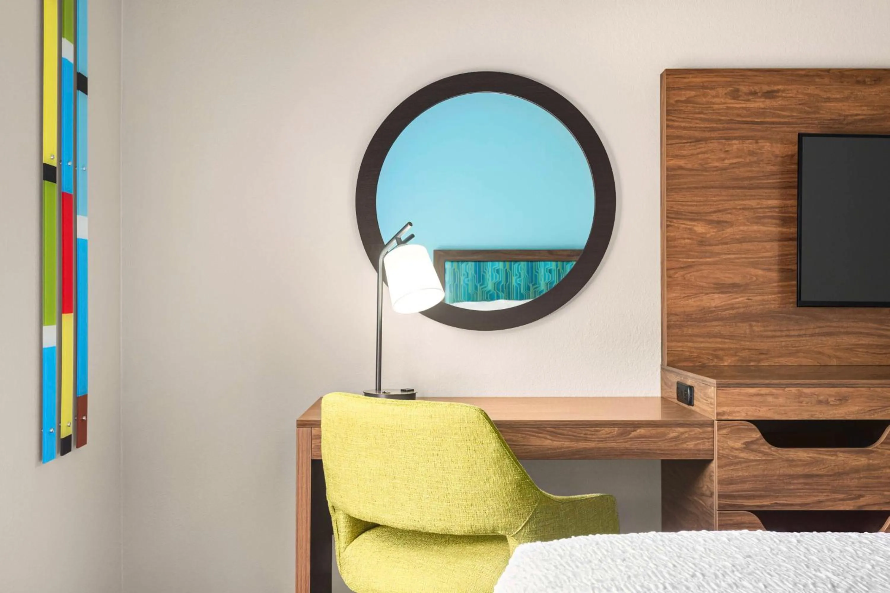 Bedroom in Hampton Inn & Suites Springfield