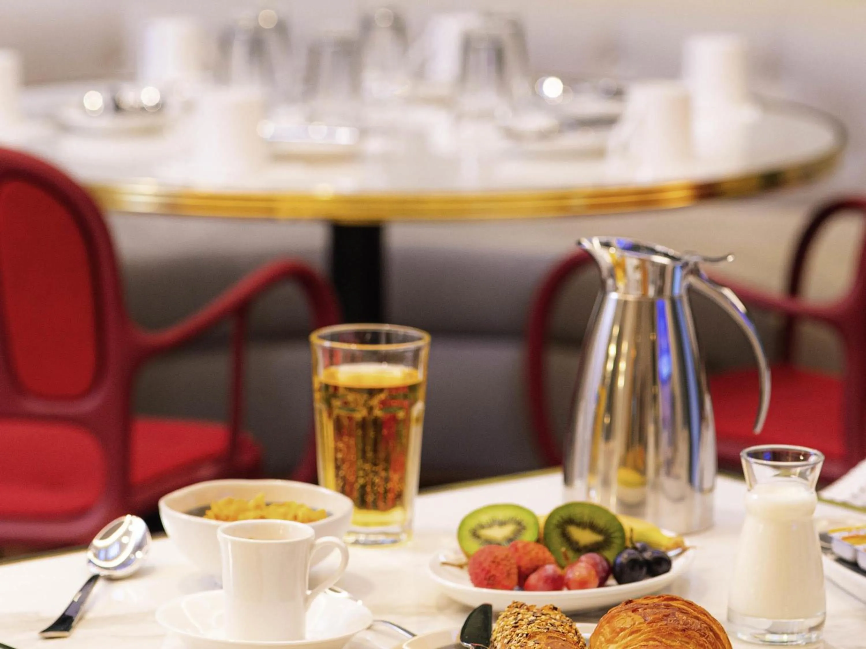 Breakfast in Mercure Paris Gare De Lyon Opera Bastille