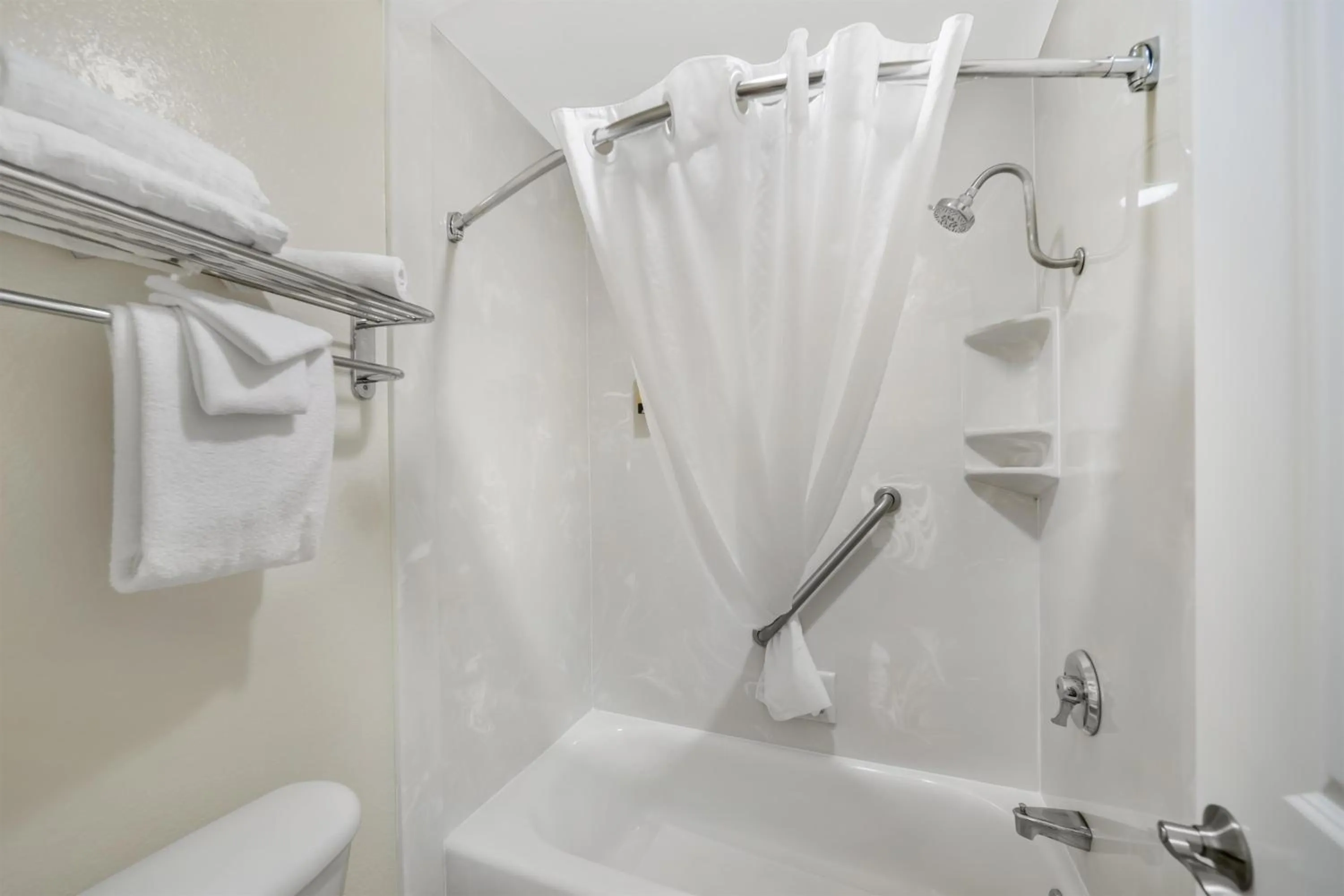 Bathroom in Best Western Plus Northwoods Inn