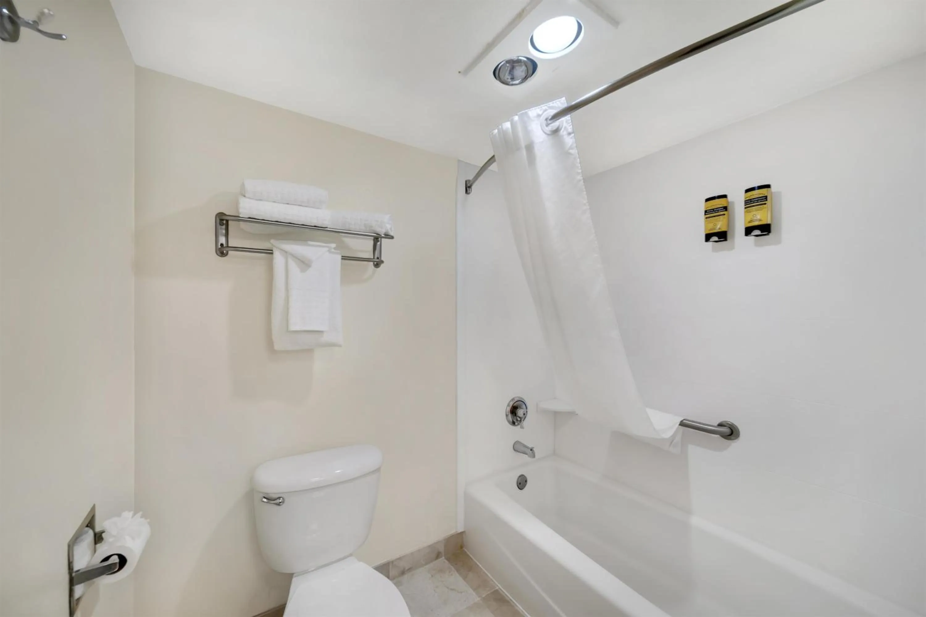 Bathroom in Best Western Plus Northwoods Inn