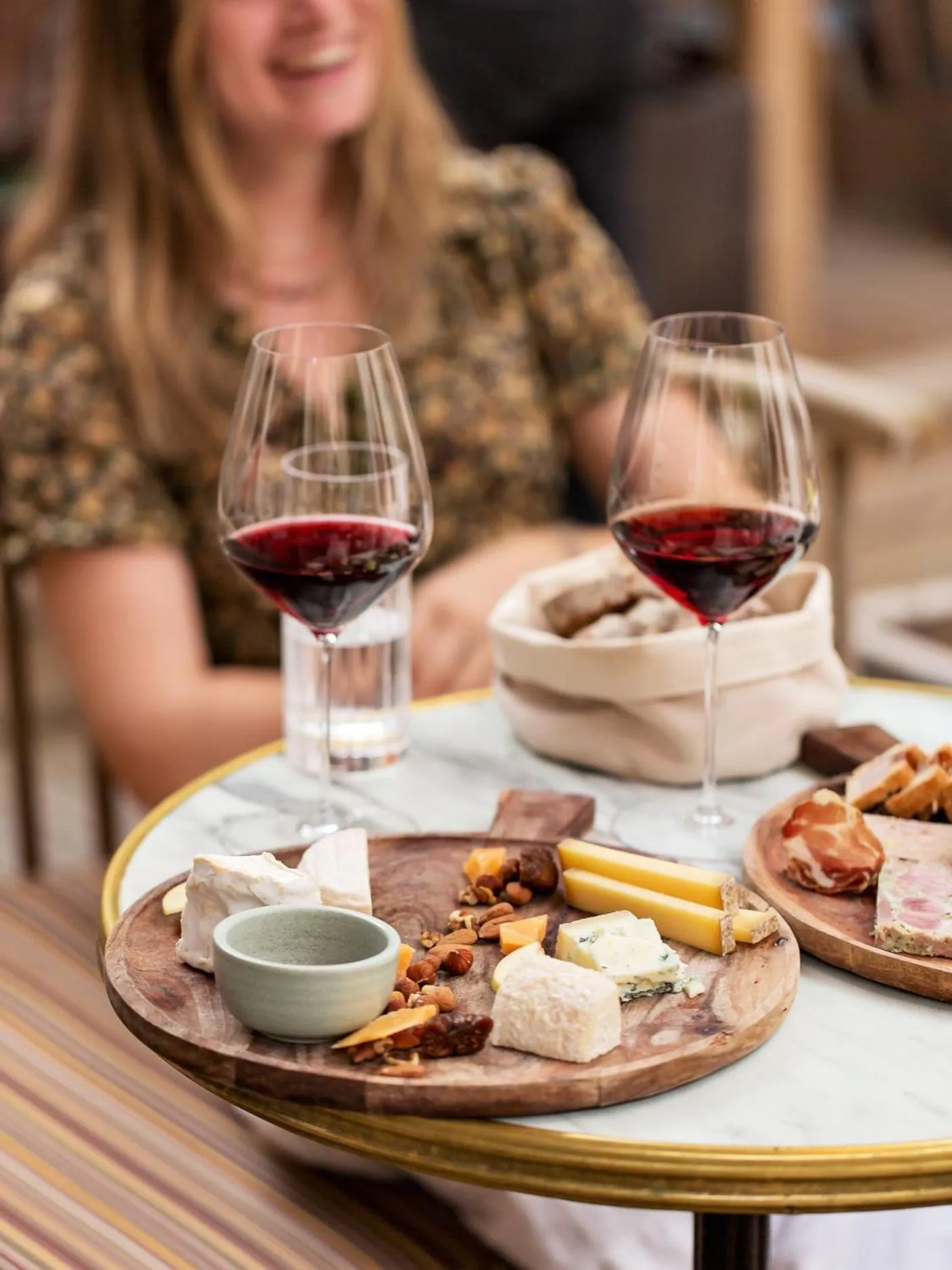 Alcoholic drinks in ALFRED HOTELS Beaune La Madeleine