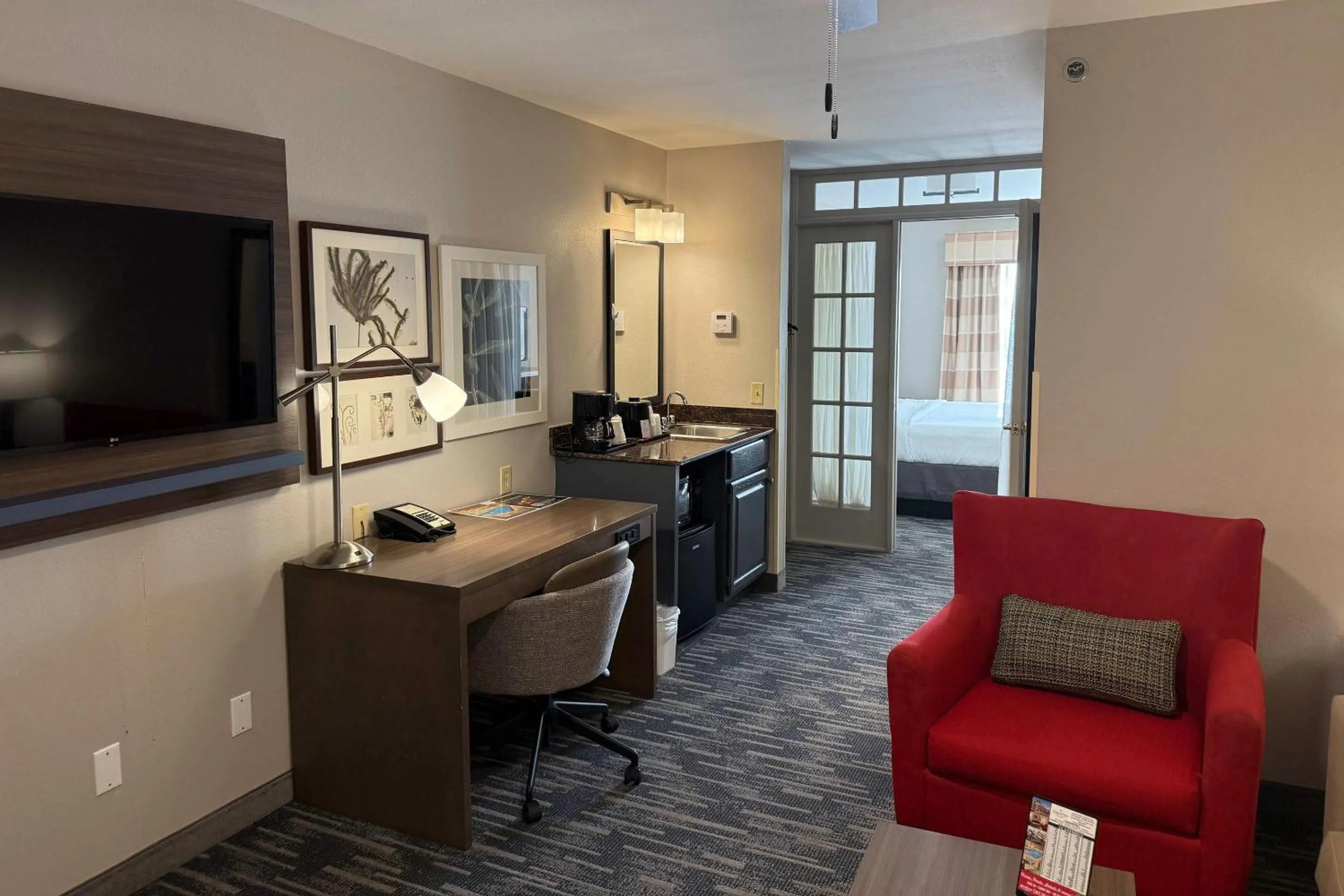 Bedroom in Country Inn & Suites by Radisson Kenosha - Pleasant Prairie