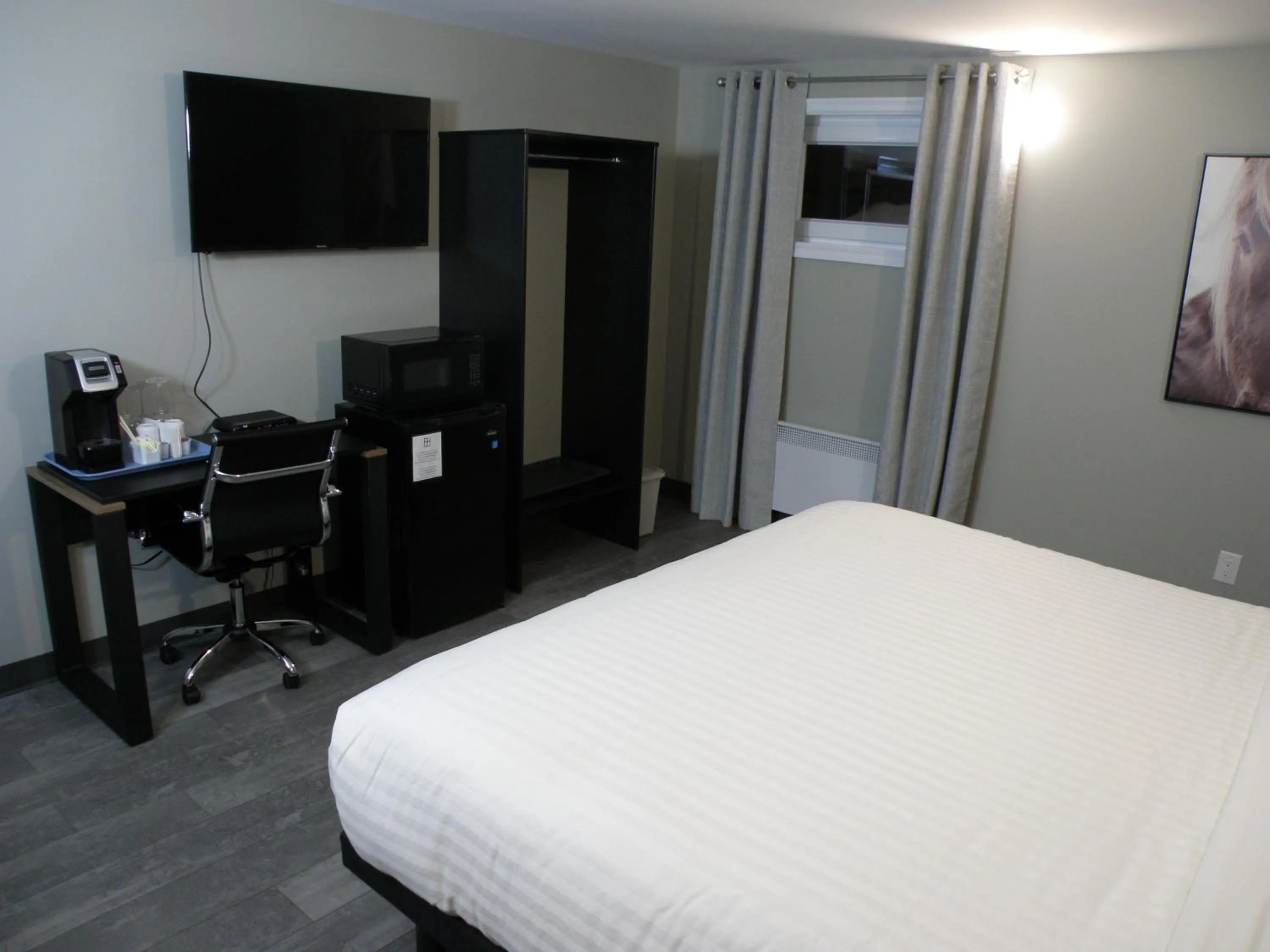 TV and multimedia, Bed in Motel Hotelia