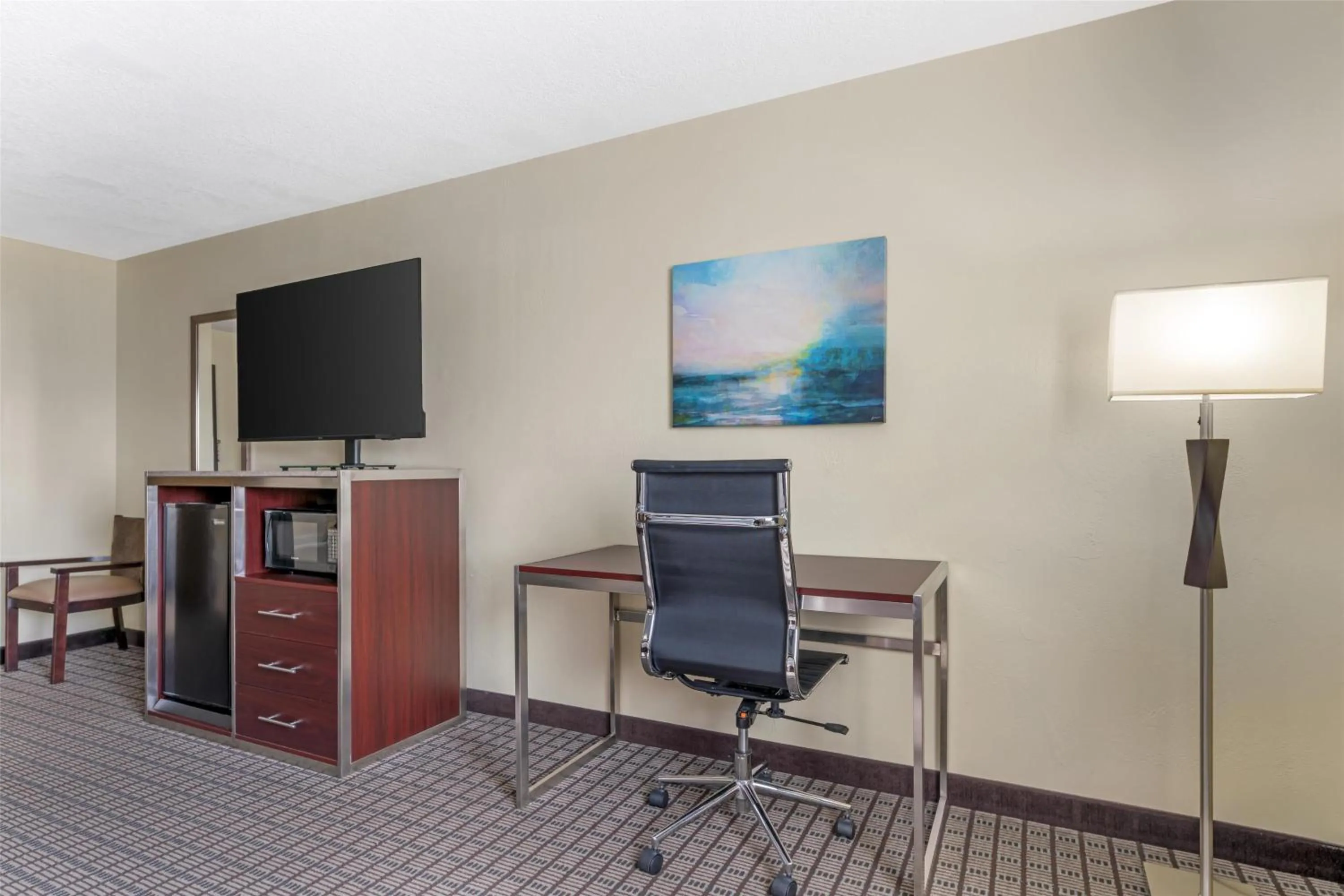 Bedroom in Best Western Maritime Inn