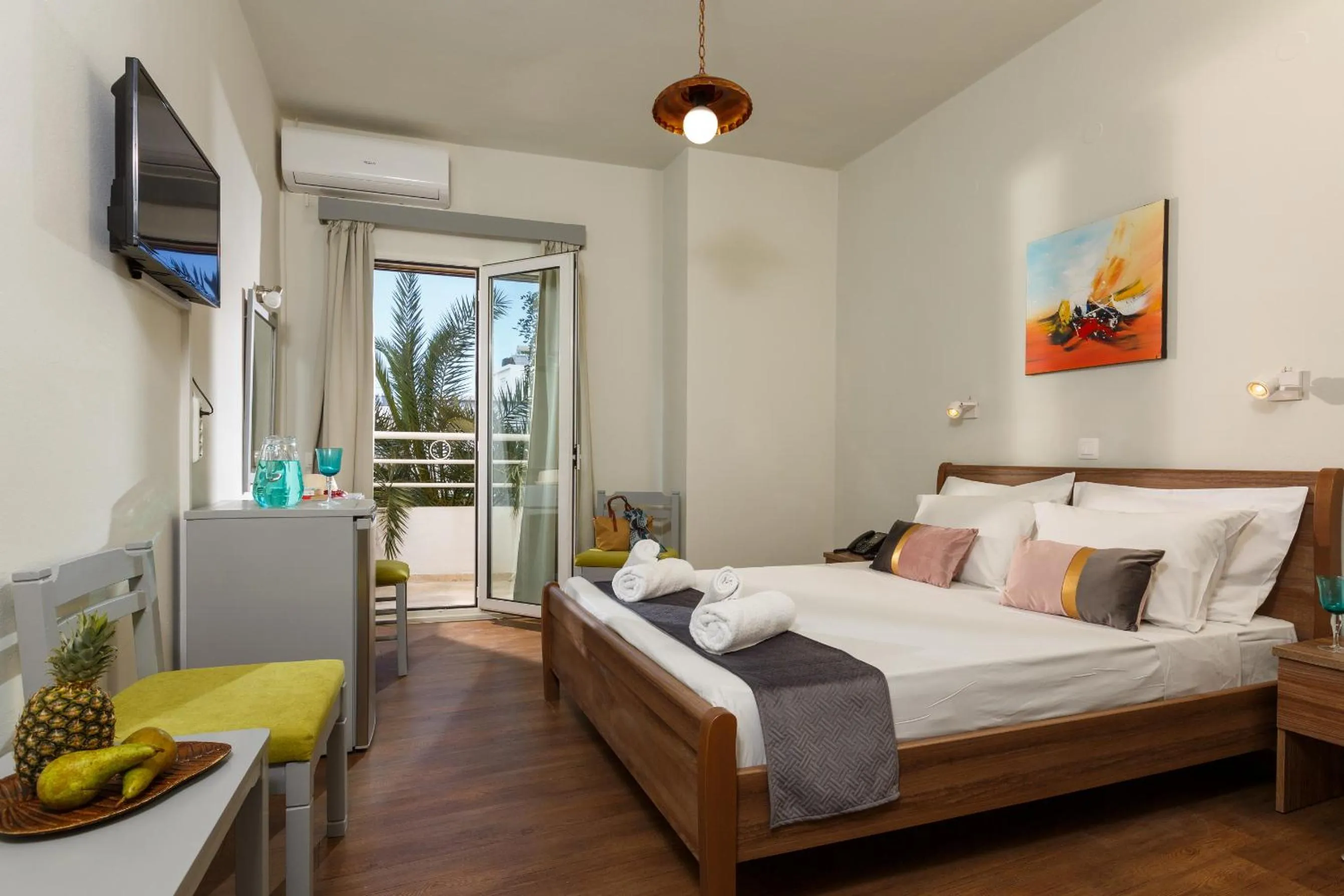 Photo of the whole room, Bed in Asterion Hotel