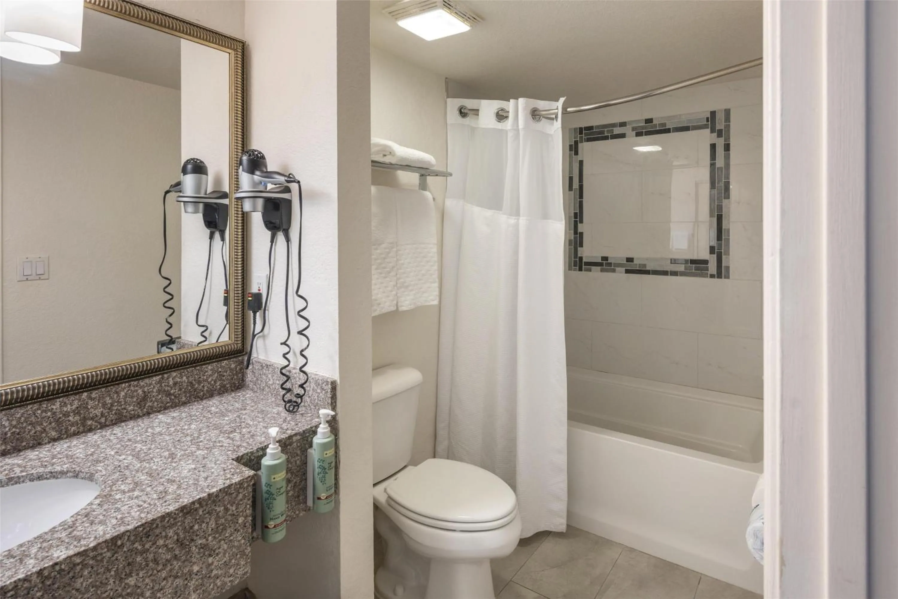 Bathroom in Best Western Pahrump Oasis