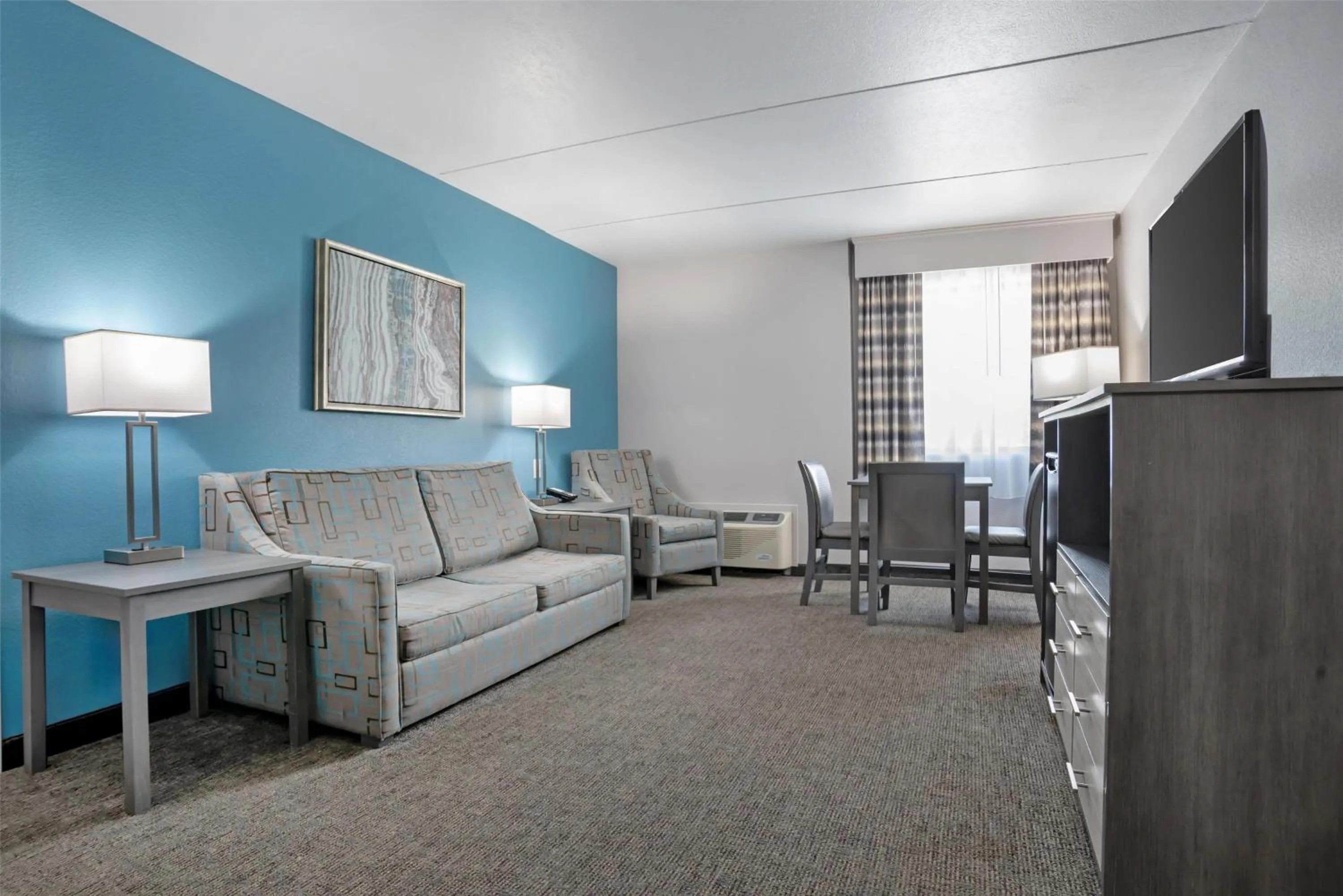 Bedroom in Best Western Brewton Inn