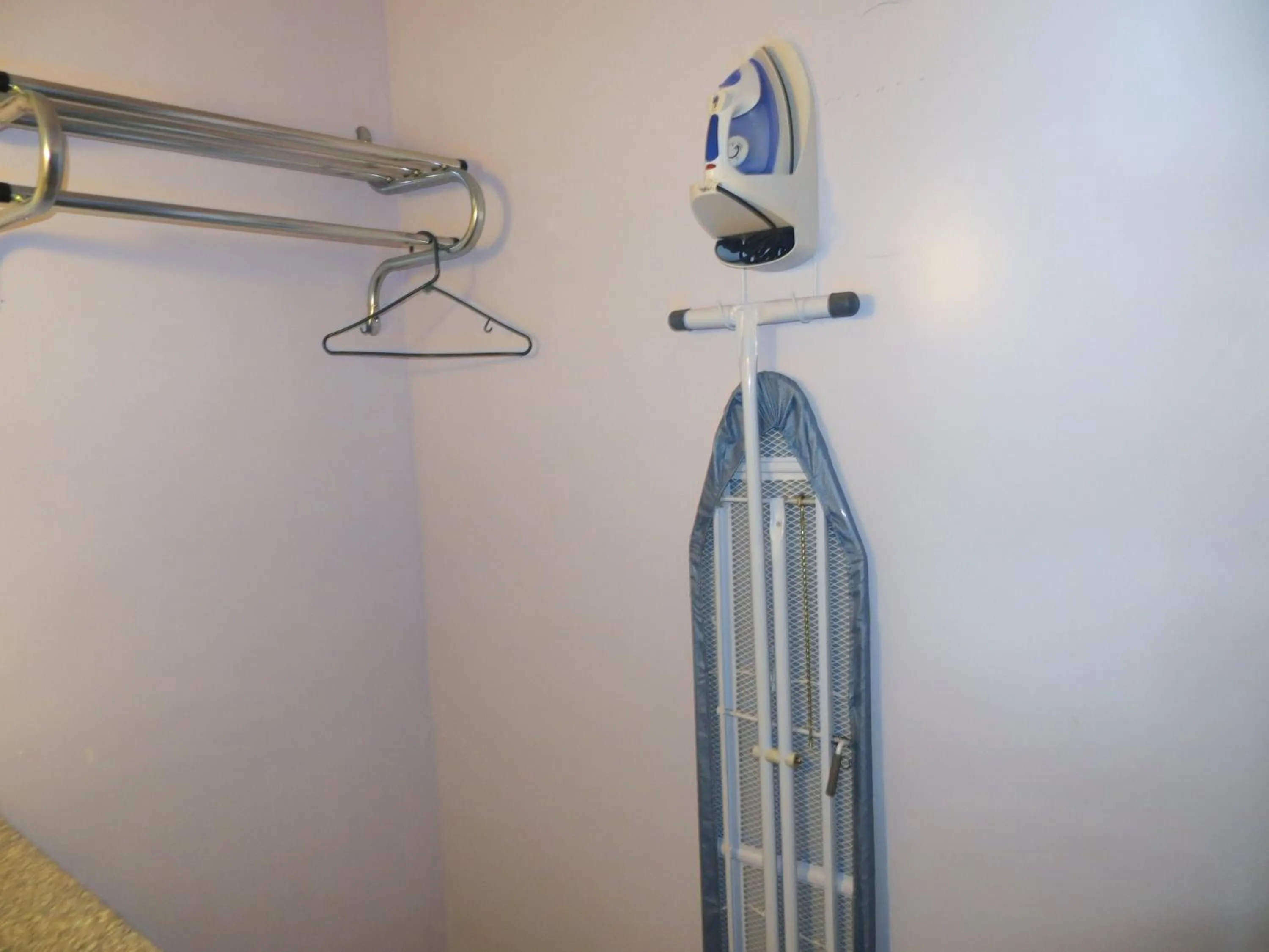 Decorative detail in Park Cienega Motel