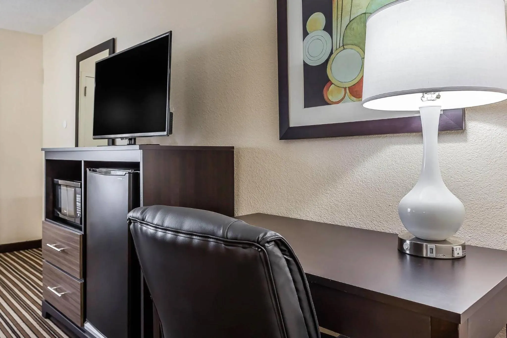 Bedroom in Quality Inn Aberdeen