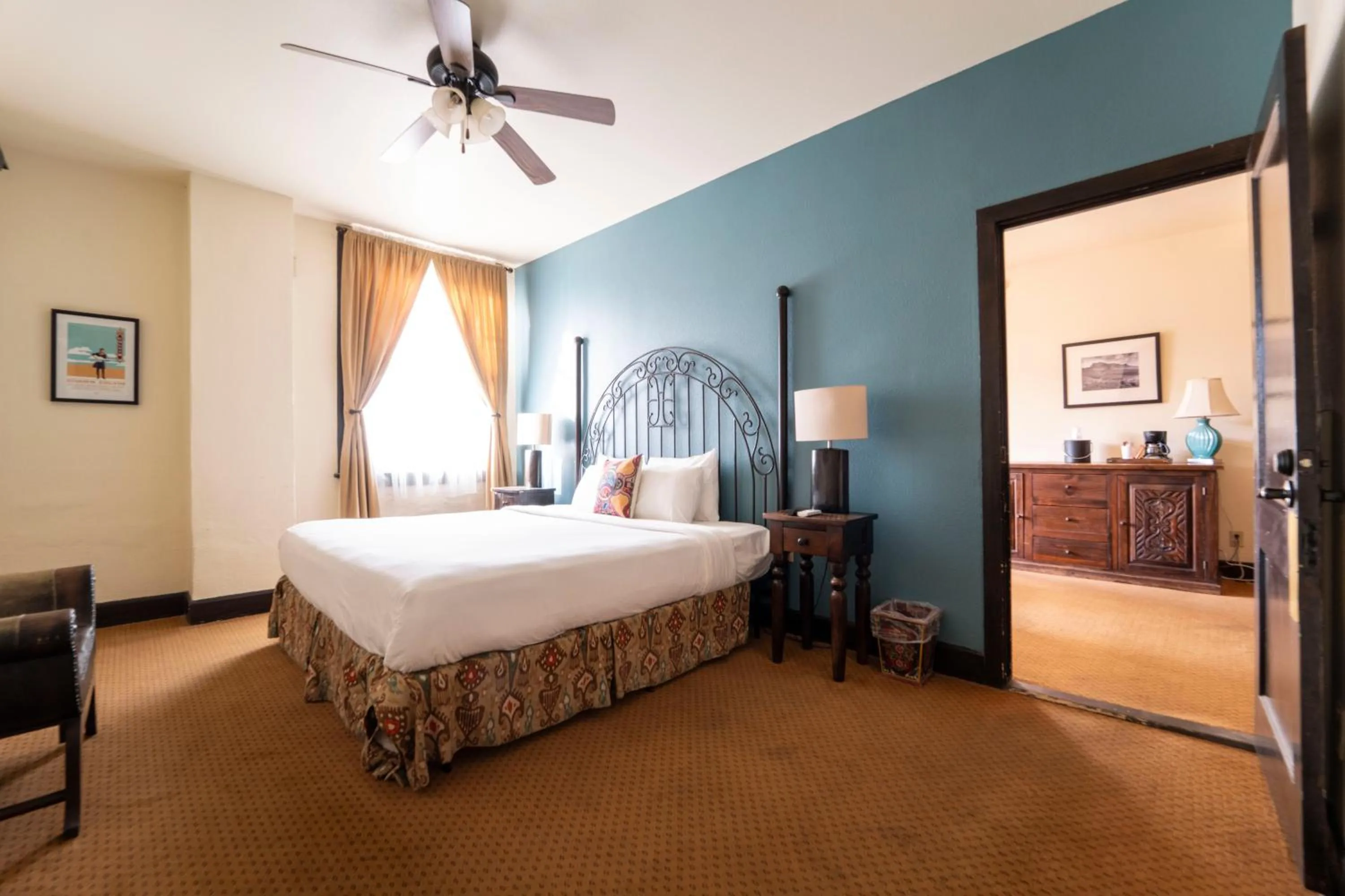 Bed in The Holland Hotel