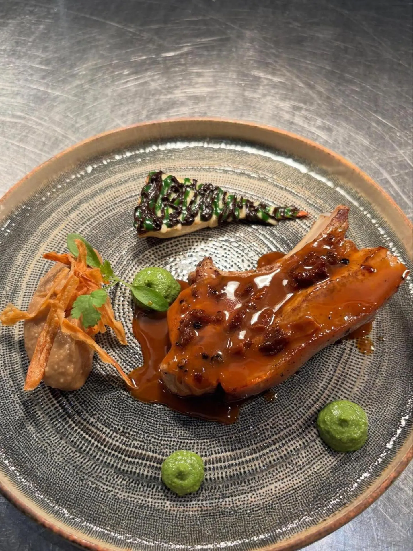 Restaurant/places to eat in Logis Hôtel & Restaurant - Les Hauts de Montreuil