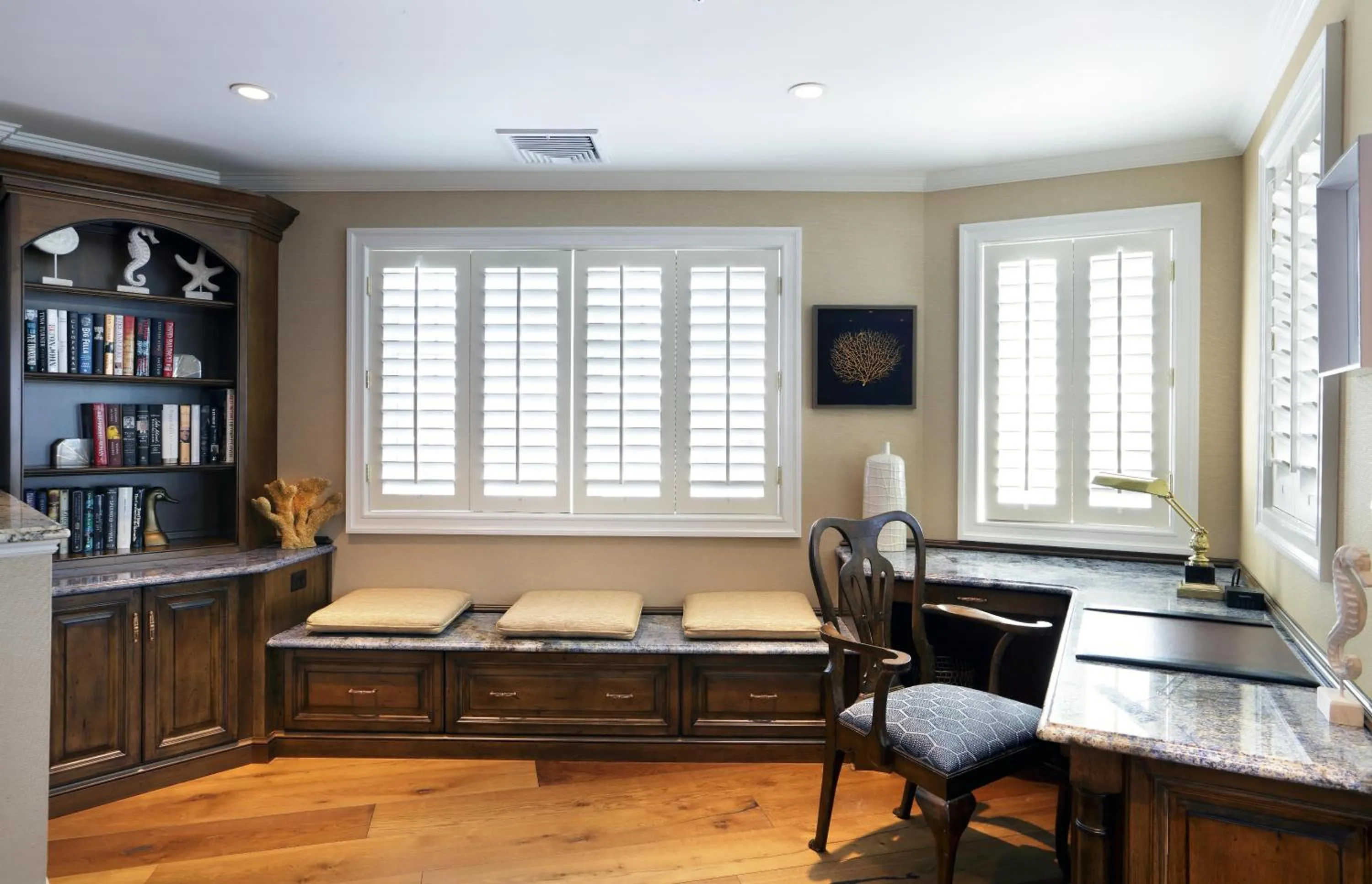 Bedroom in Madison Beach Hotel, Curio Collection by Hilton