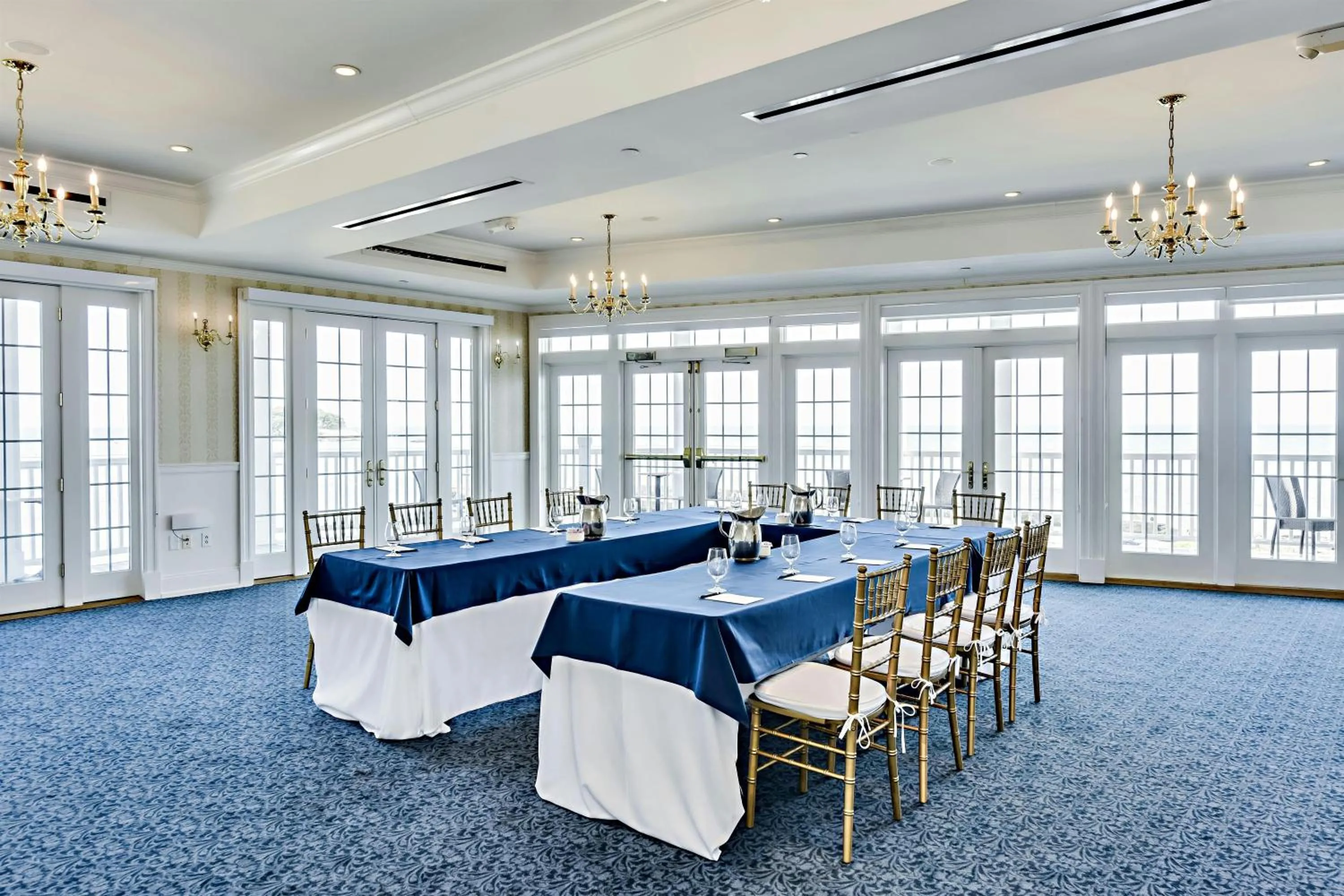 Meeting/conference room in Madison Beach Hotel, Curio Collection by Hilton
