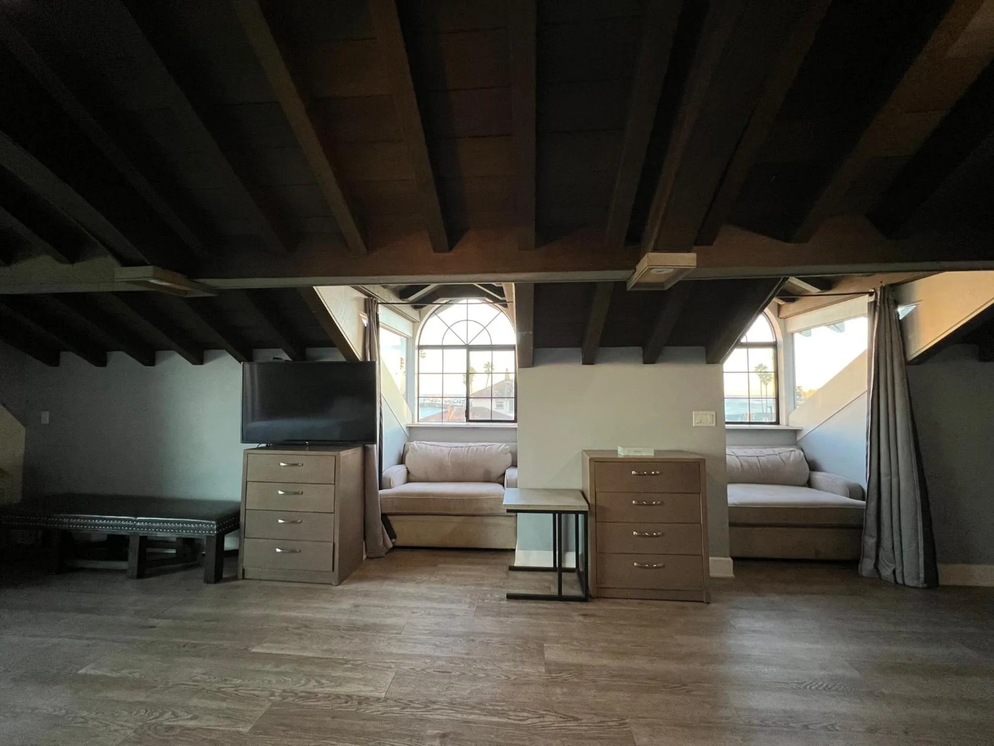 Casablanca Inn on The Beach