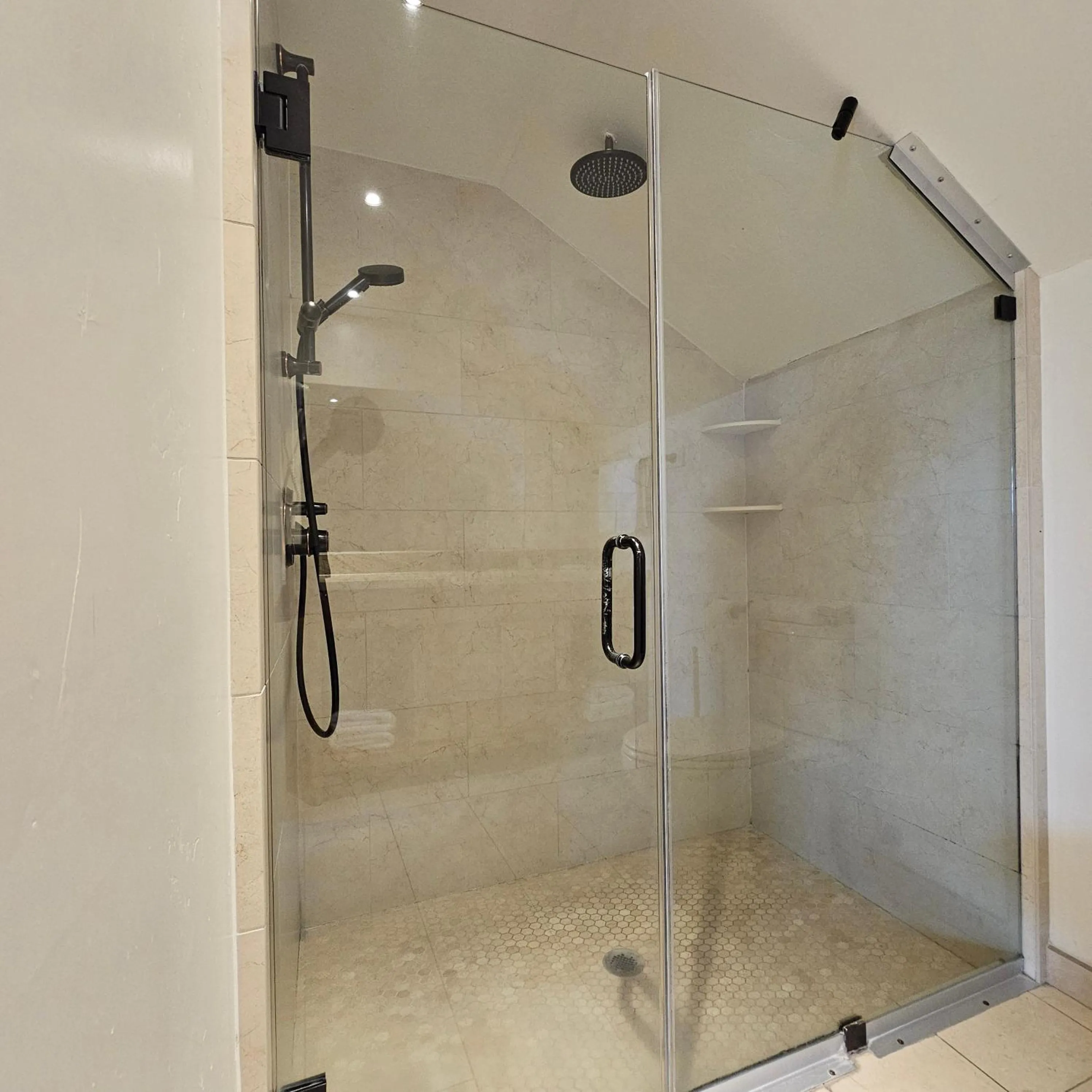 Casablanca Inn on The Beach