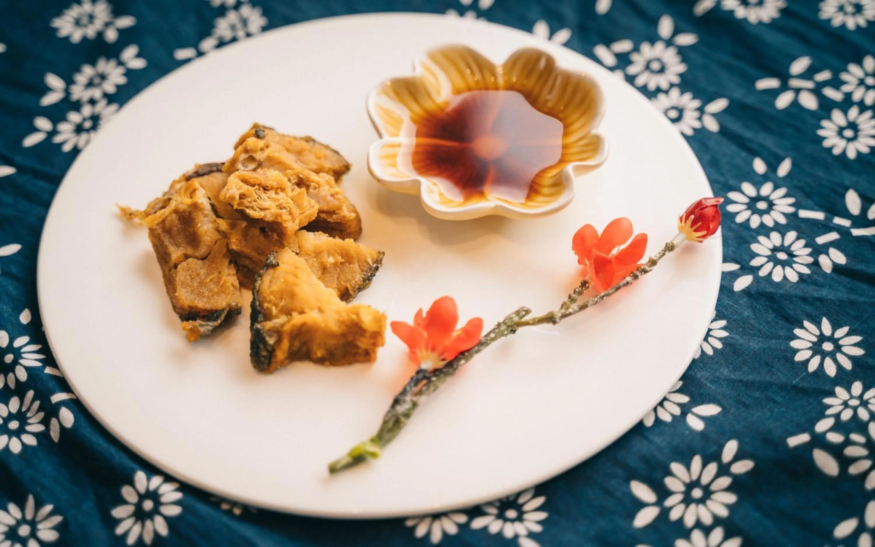 Blossom Hill Yuejingzhuang Hotel