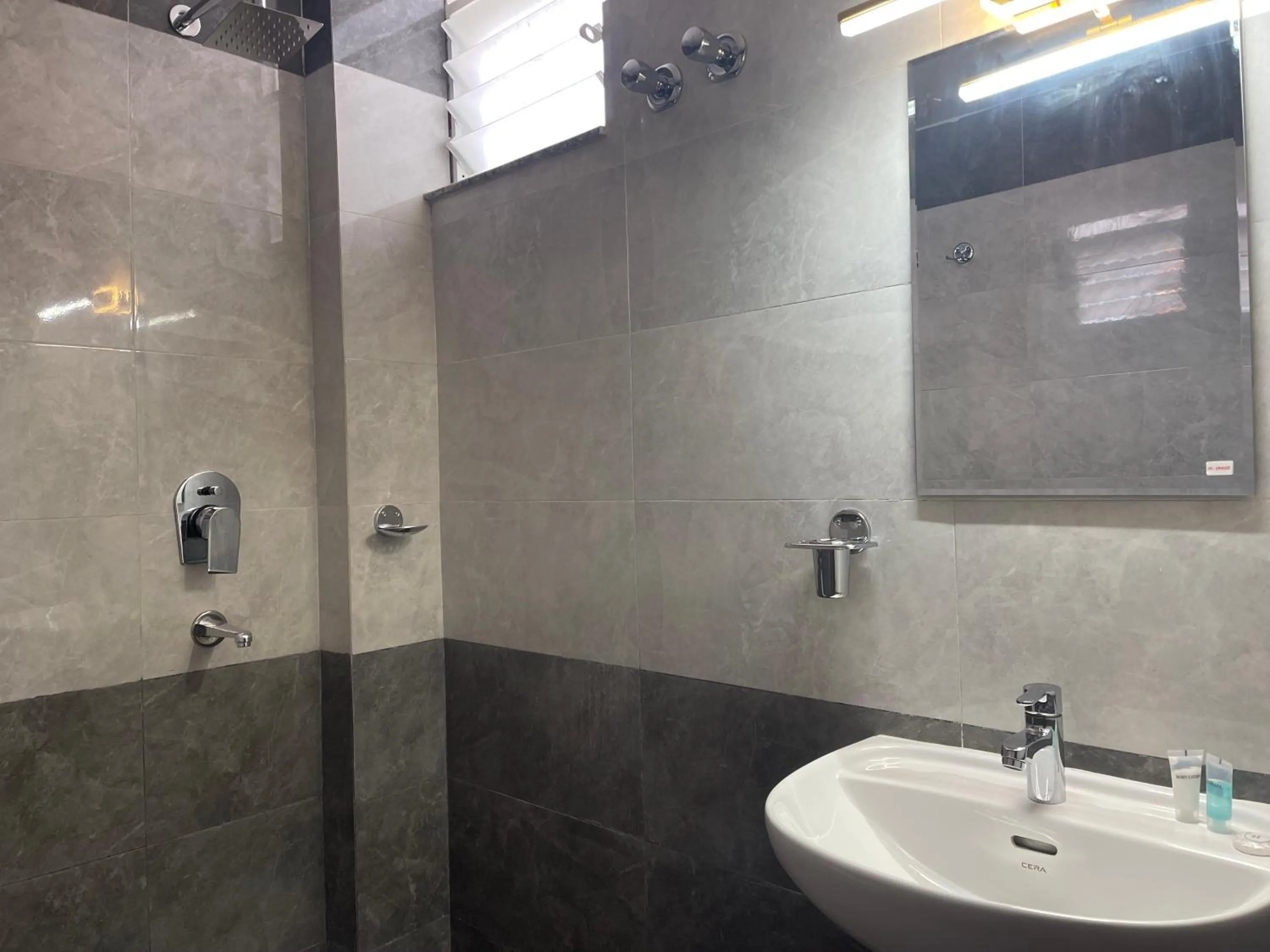 Bathroom in Little Buddha Inn