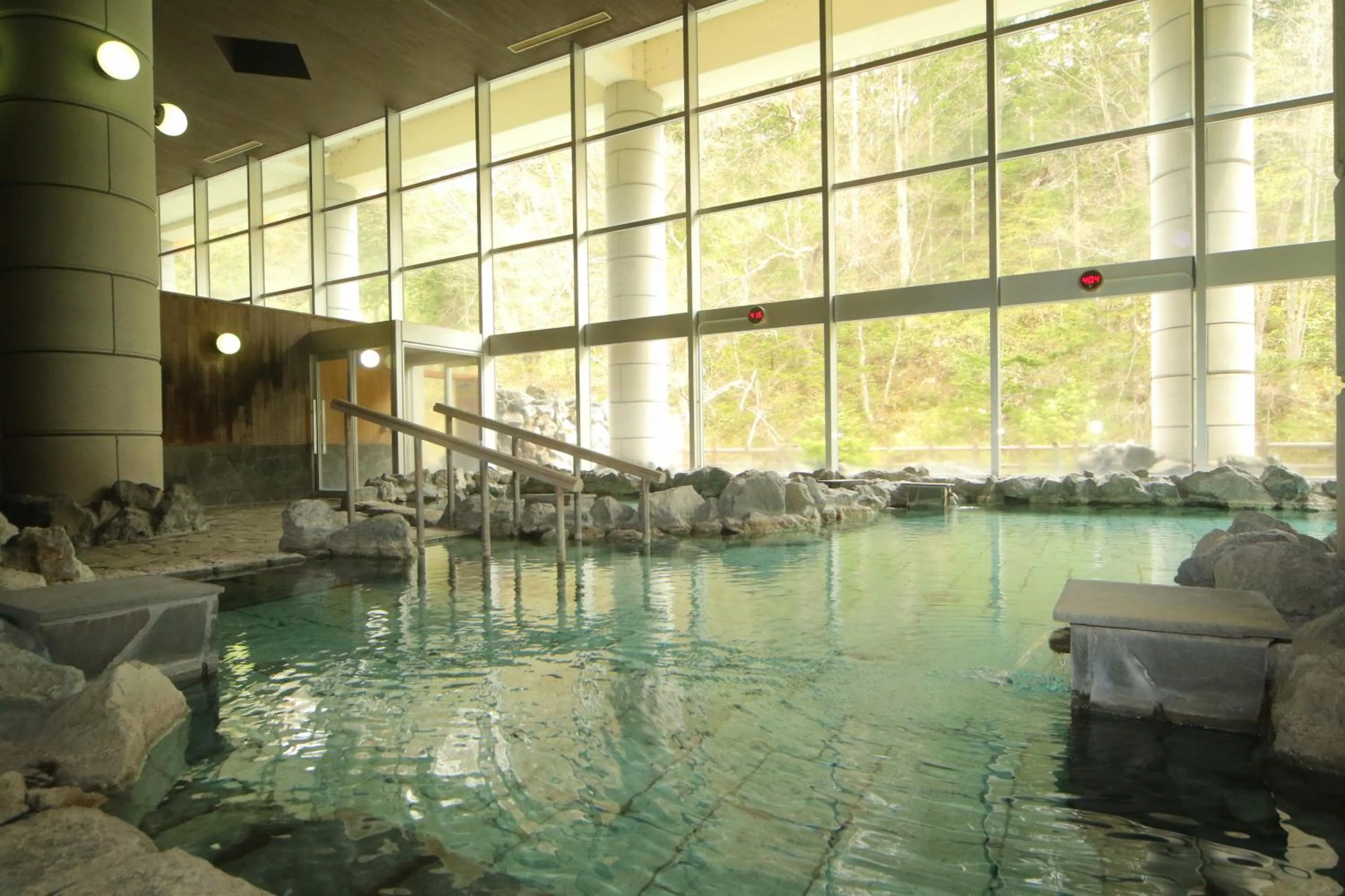 Hot Spring Bath in Tomuraushionsen Higashi Taisetsuso