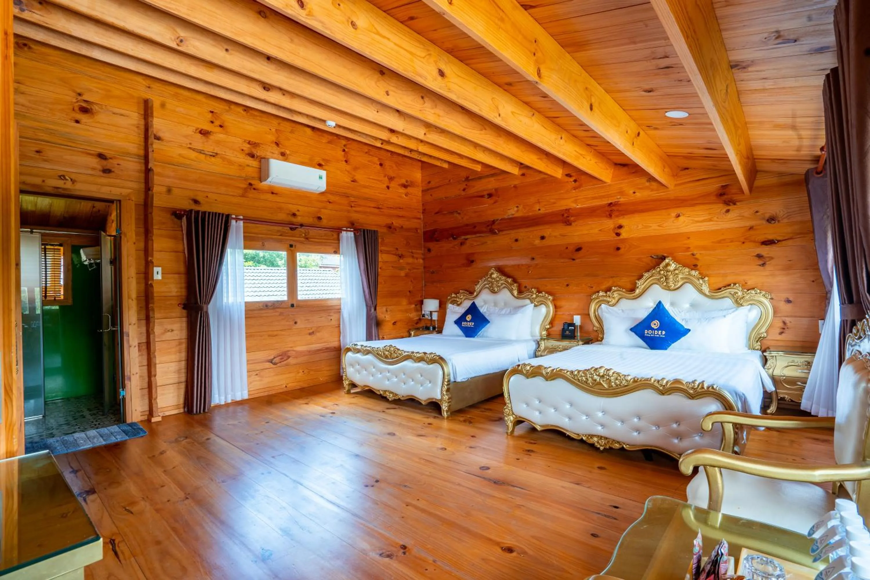 Bedroom, Bed in Tea Resort