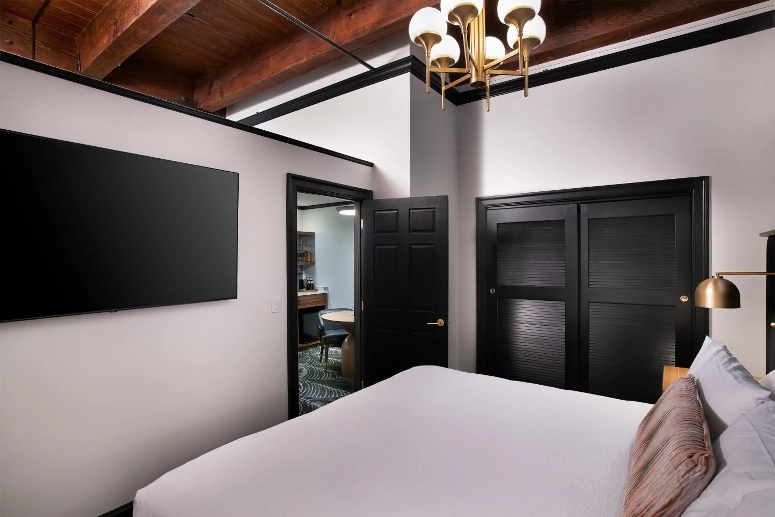 Bed in The Ansonborough