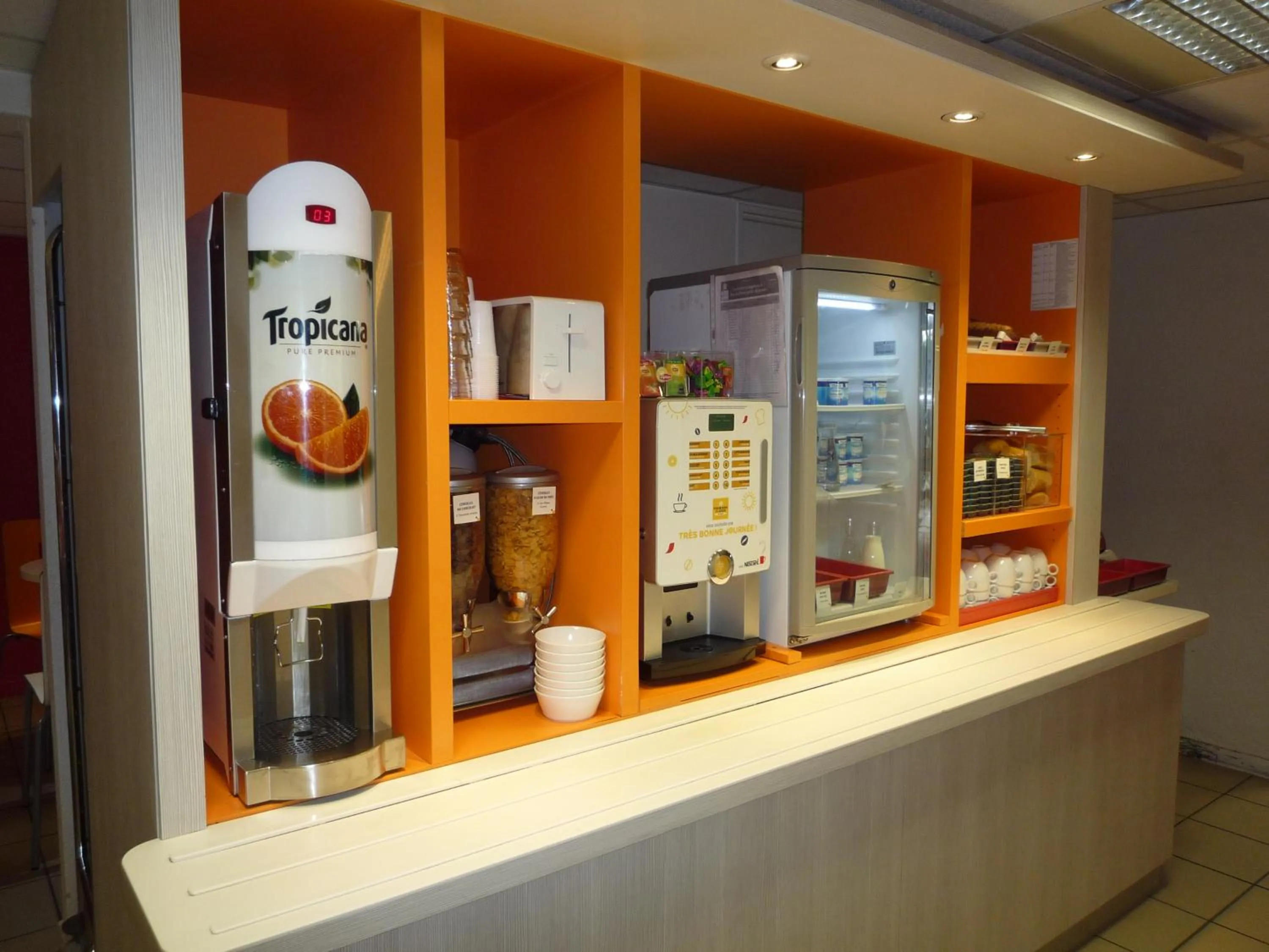 Continental breakfast in Première Classe Valence Sud