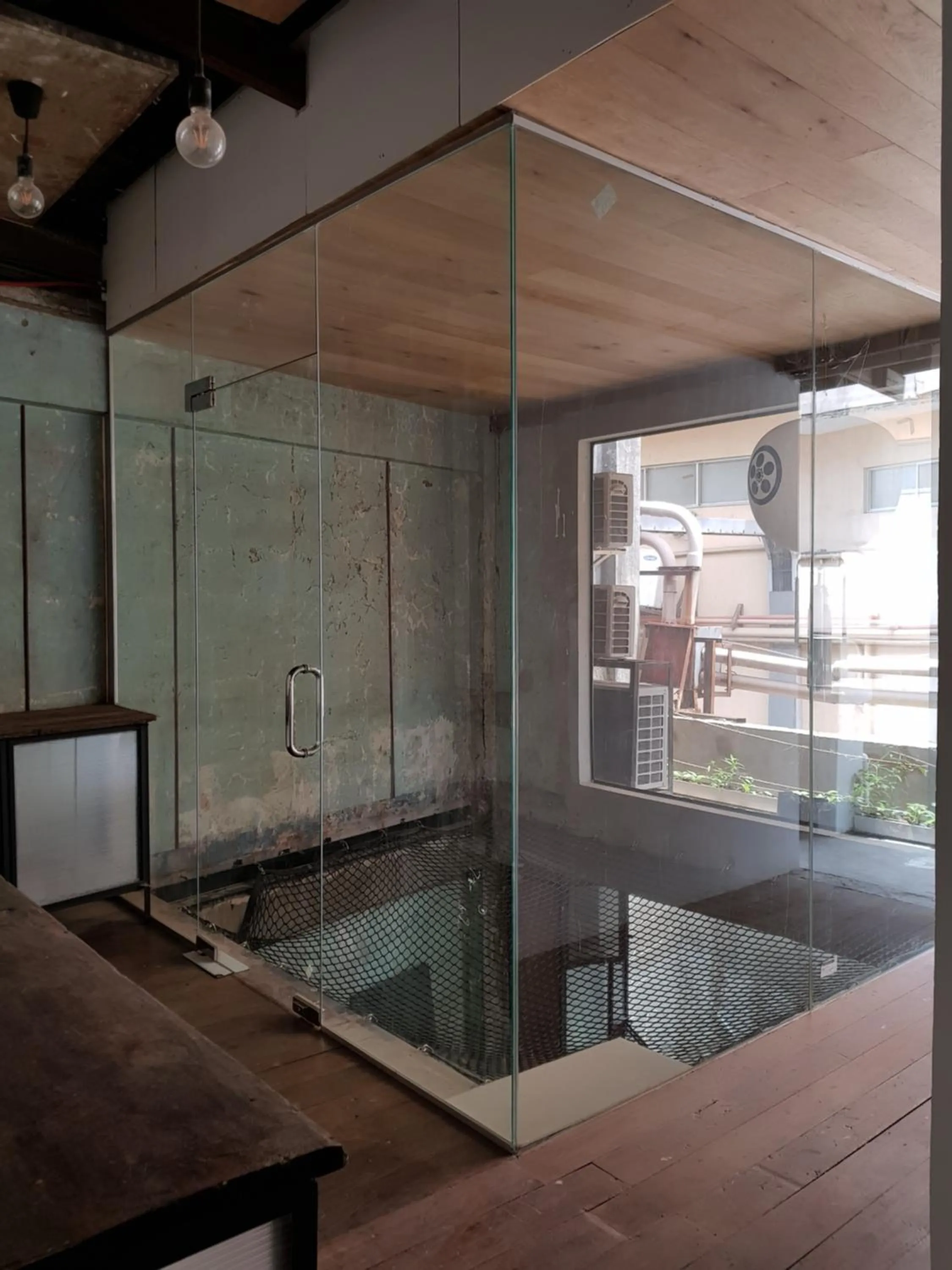 Property building in The Flying Fish Hostel Cebu