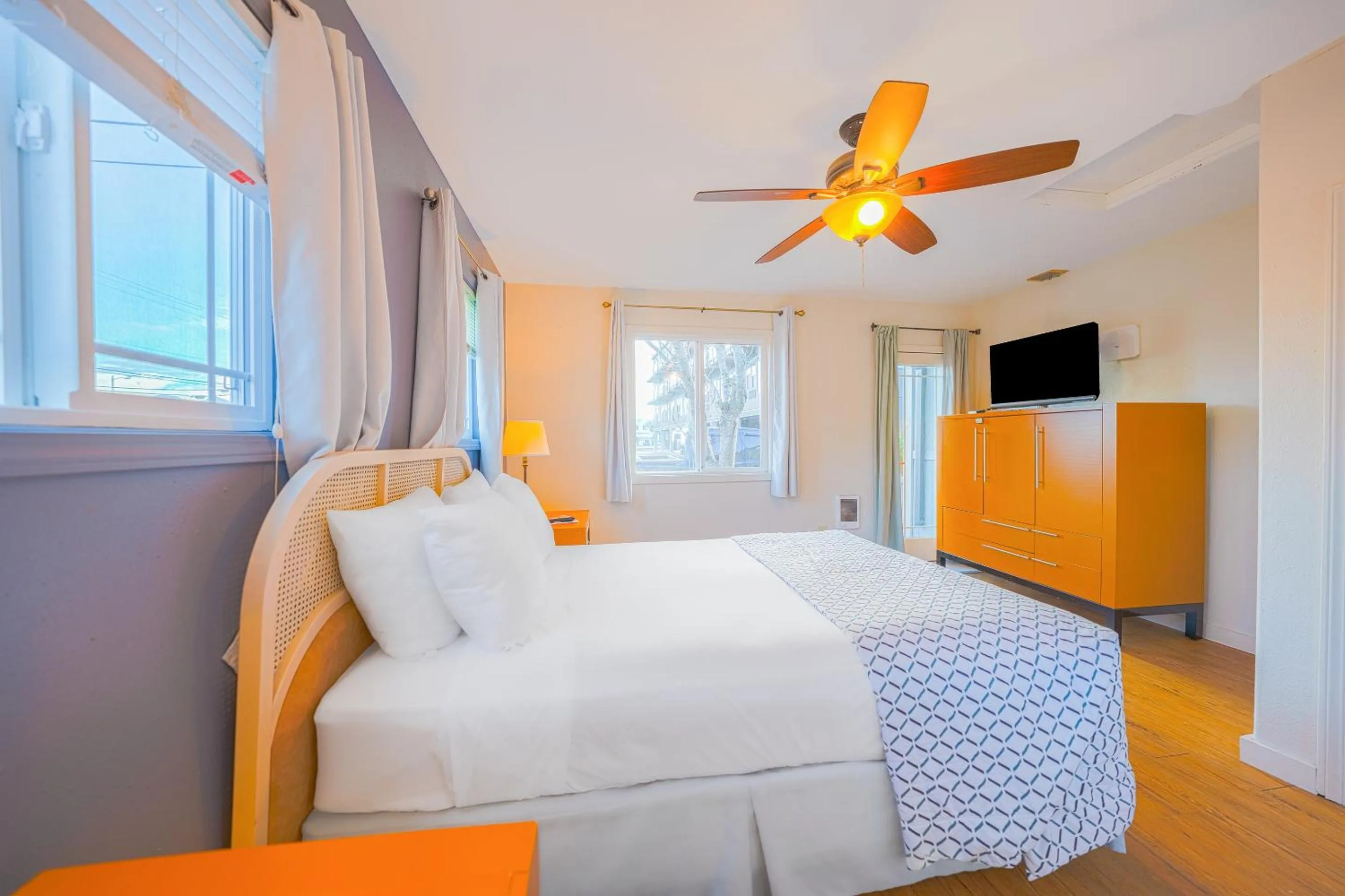 Bedroom, Bed in City Centre Motel by OYO