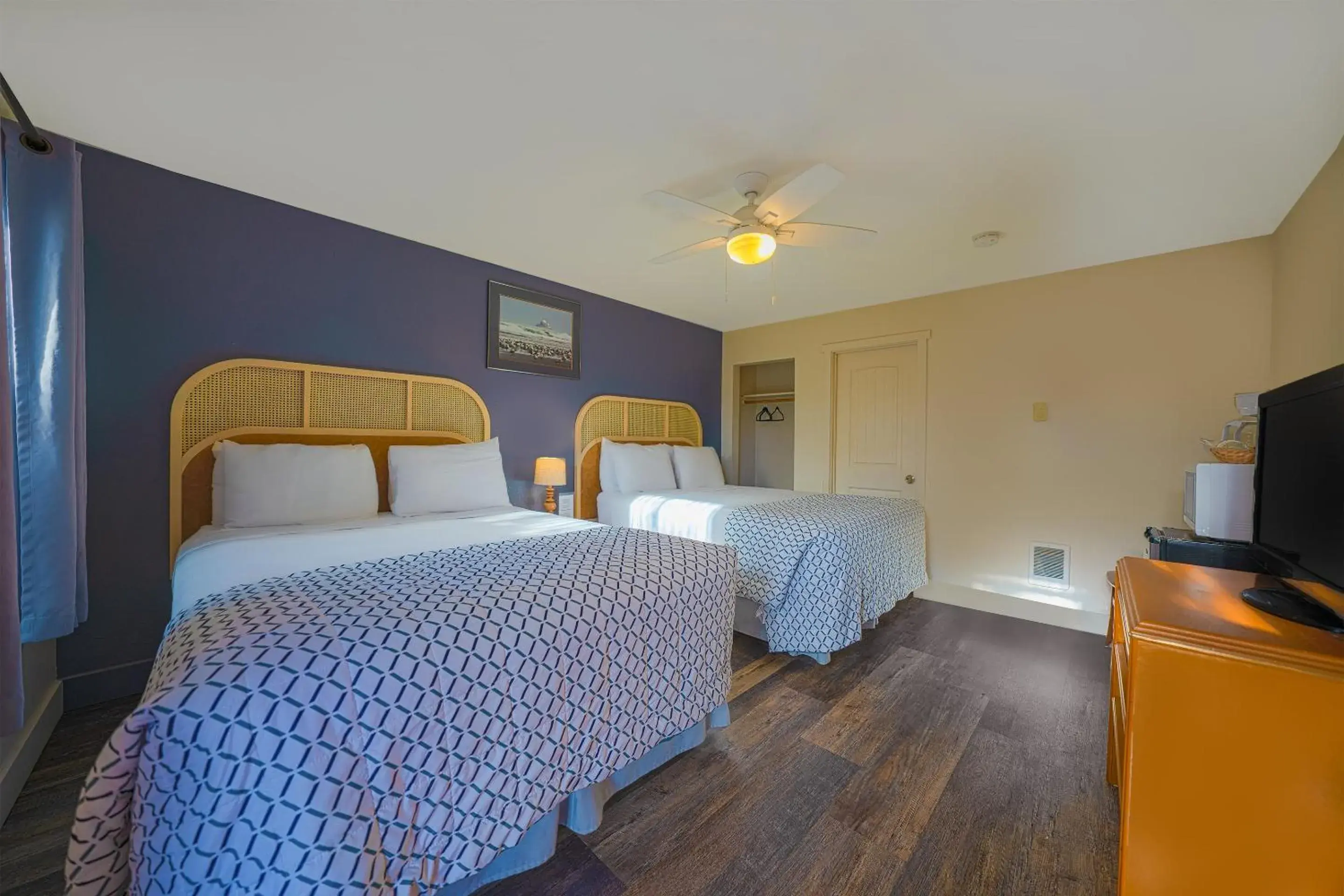 2 Full Bed in City Centre Motel by OYO 2 Full Bed in City Centre Motel by OYO