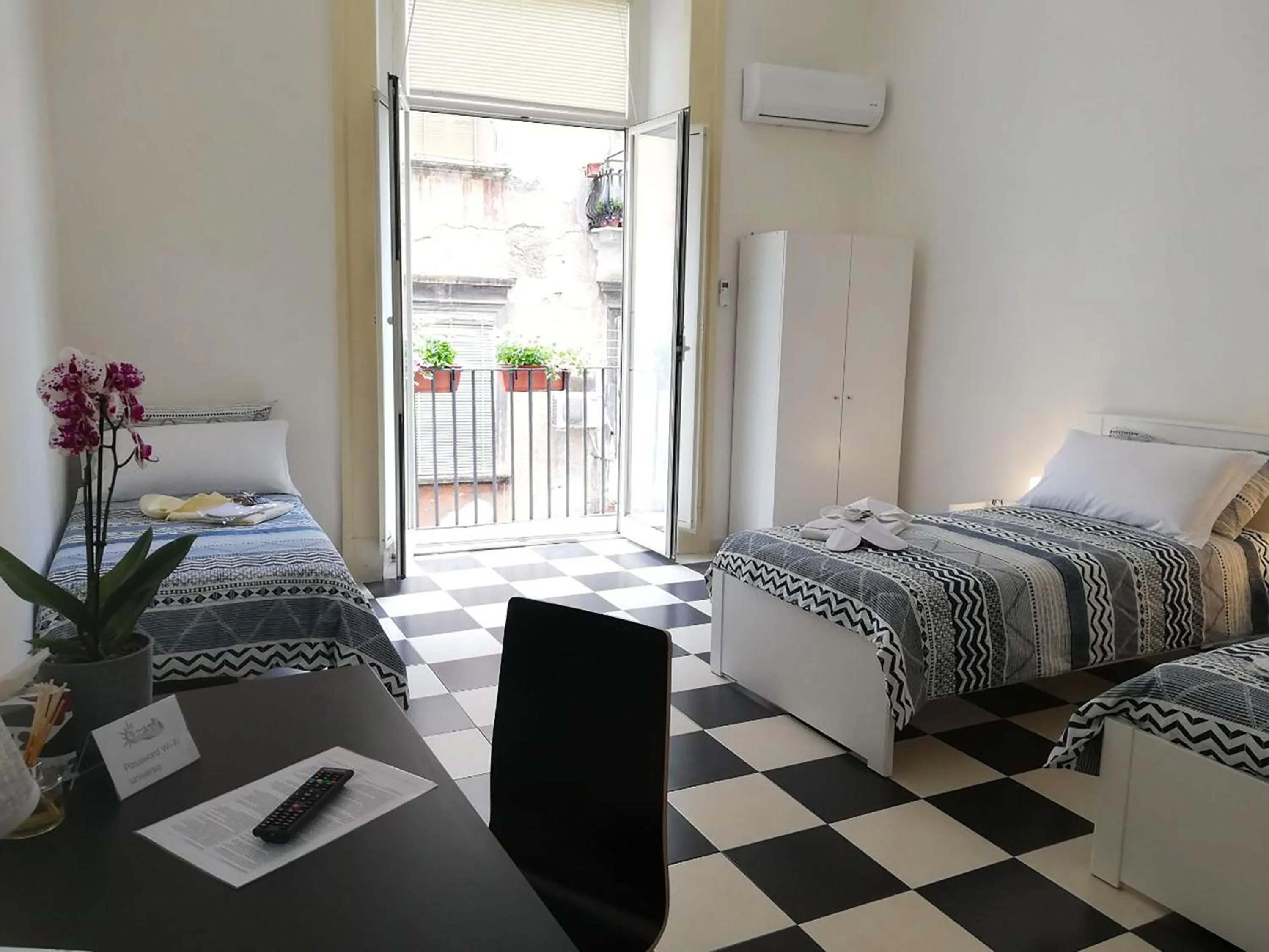 MB Napoles intera casa