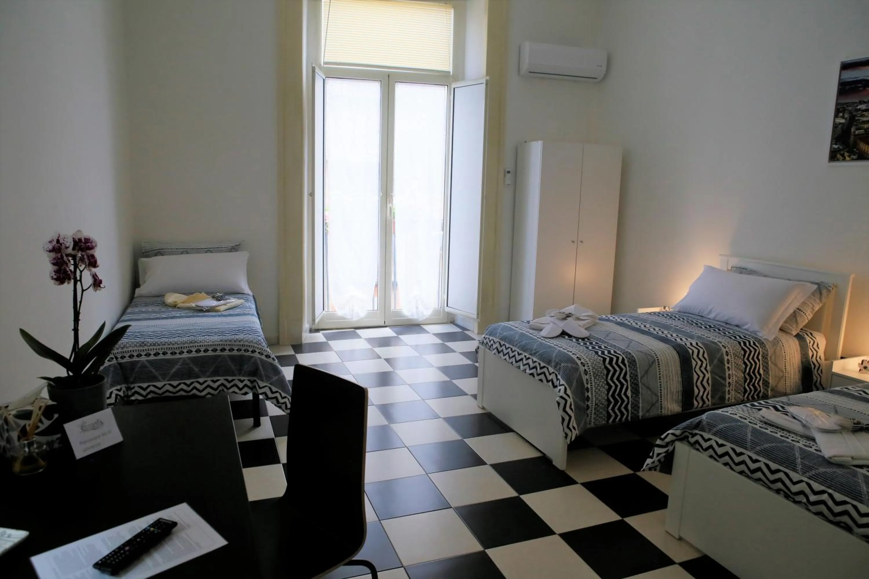 MB Napoles intera casa