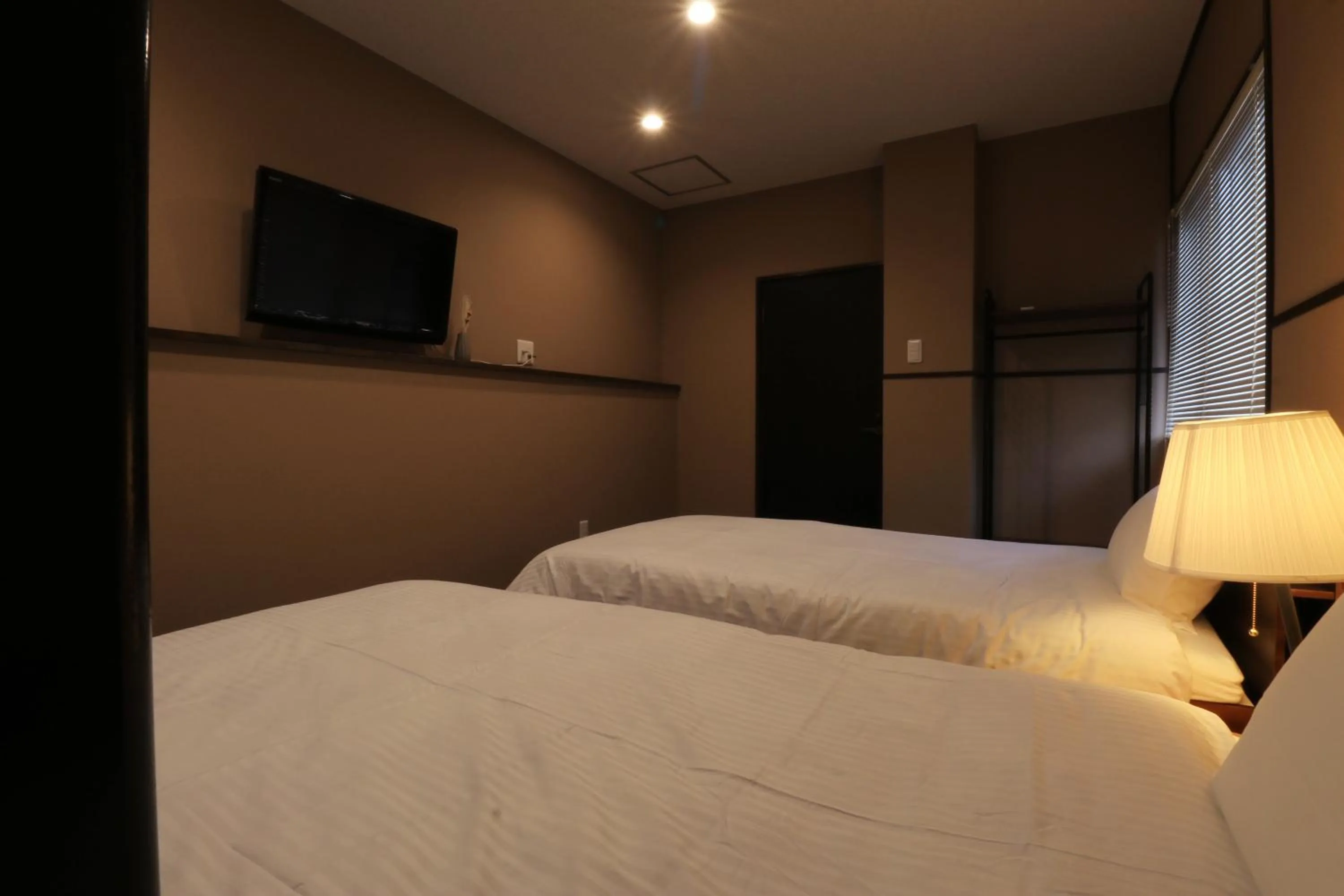 Photo of the whole room, Bed in Villa Izumoya