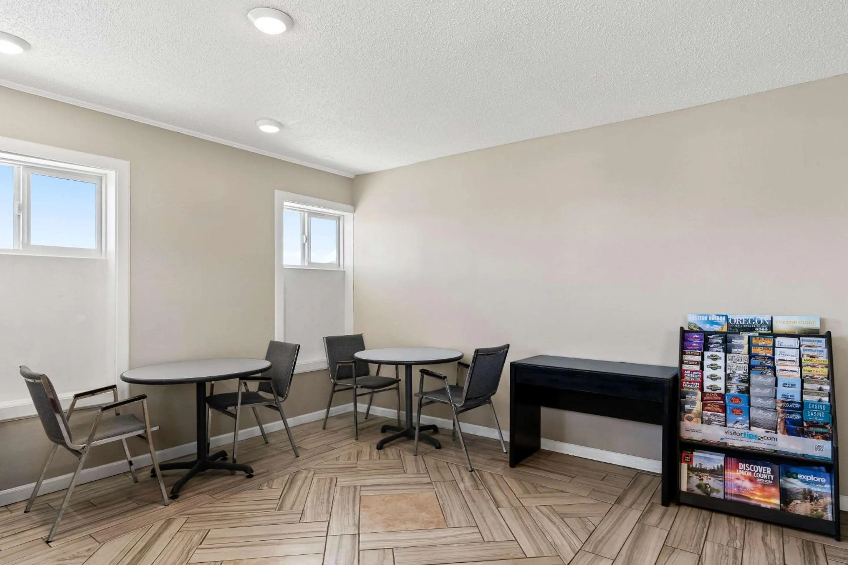 Lobby or reception in Rodeway Inn Hermiston - Umatilla