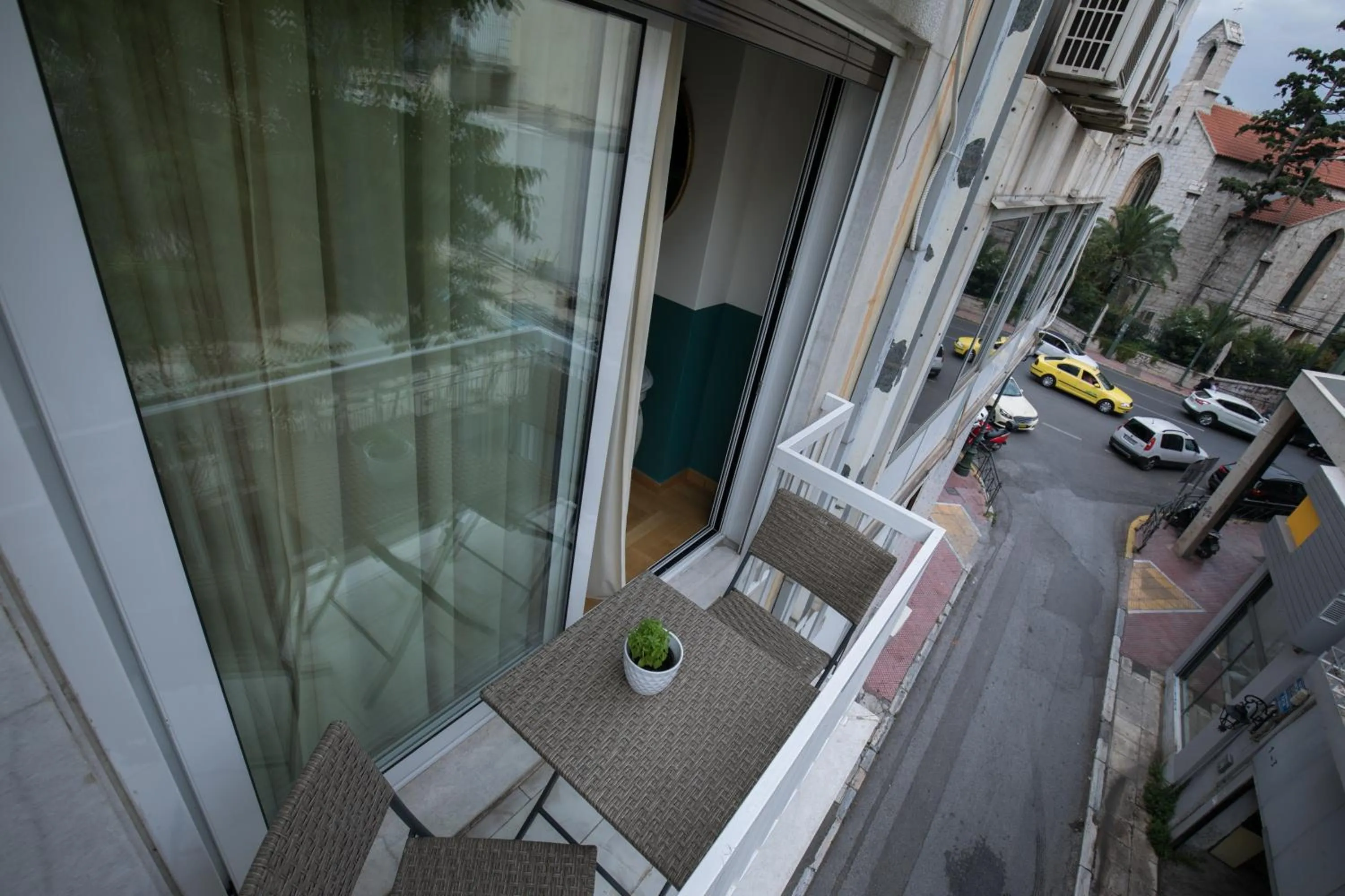 Rastoni Athens Suites near Acropolis at Tsatsou street