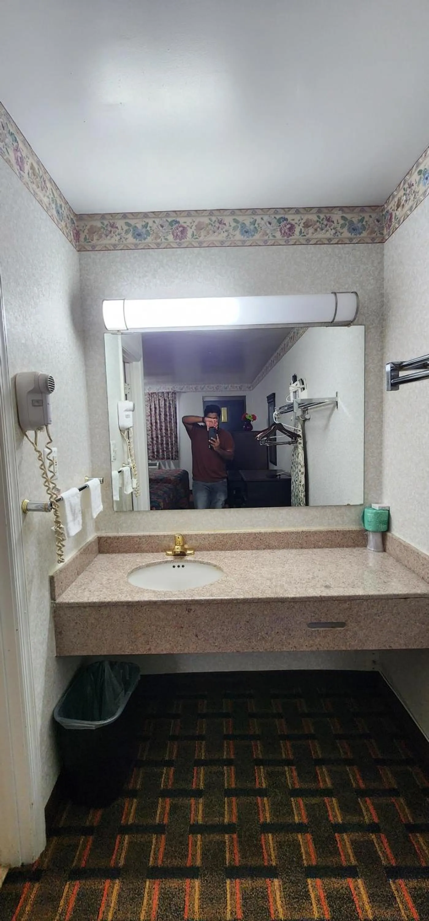 Bathroom in Turnpike Motel Richmond VA by Hotel O US 60